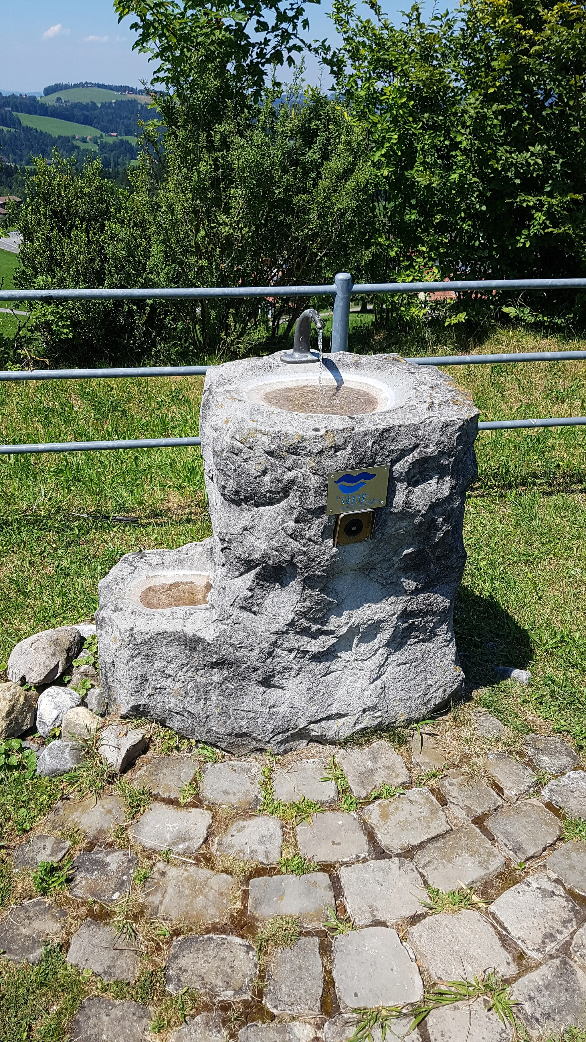 Photo showing: Trinkwasser beim Reservoir Stein AR