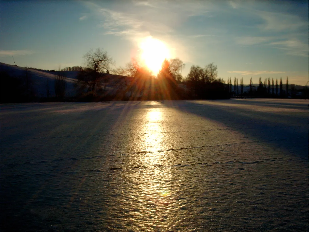 Photo showing: Sunset over Bettenauer Weiher