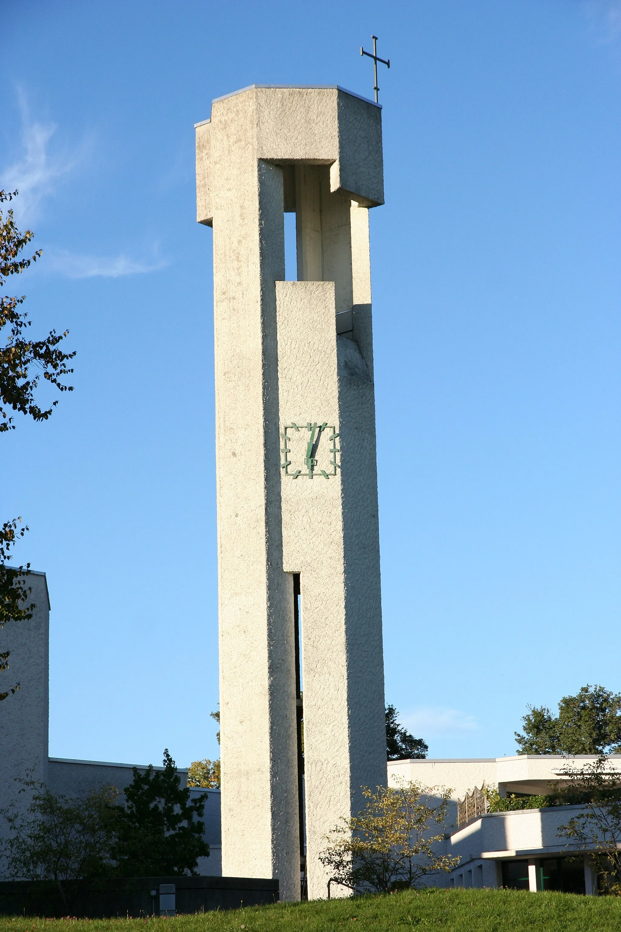 Photo showing: Römisch-katholische Kirche St. Peter und Paul Rotmonten