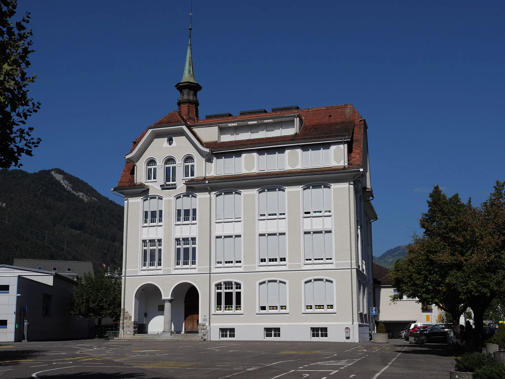 Photo showing: Turmschulhaus