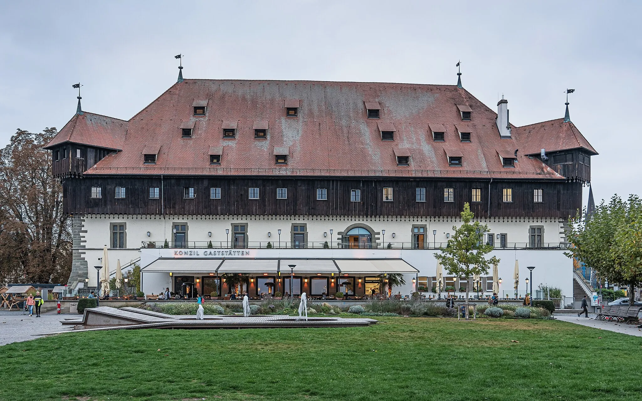 Photo showing: Council building in Constance, Baden-Württemberg, Germany