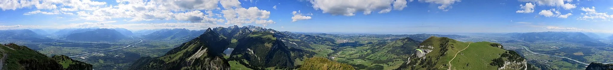 Photo showing: 360° Panorama vom Hohen Kasten