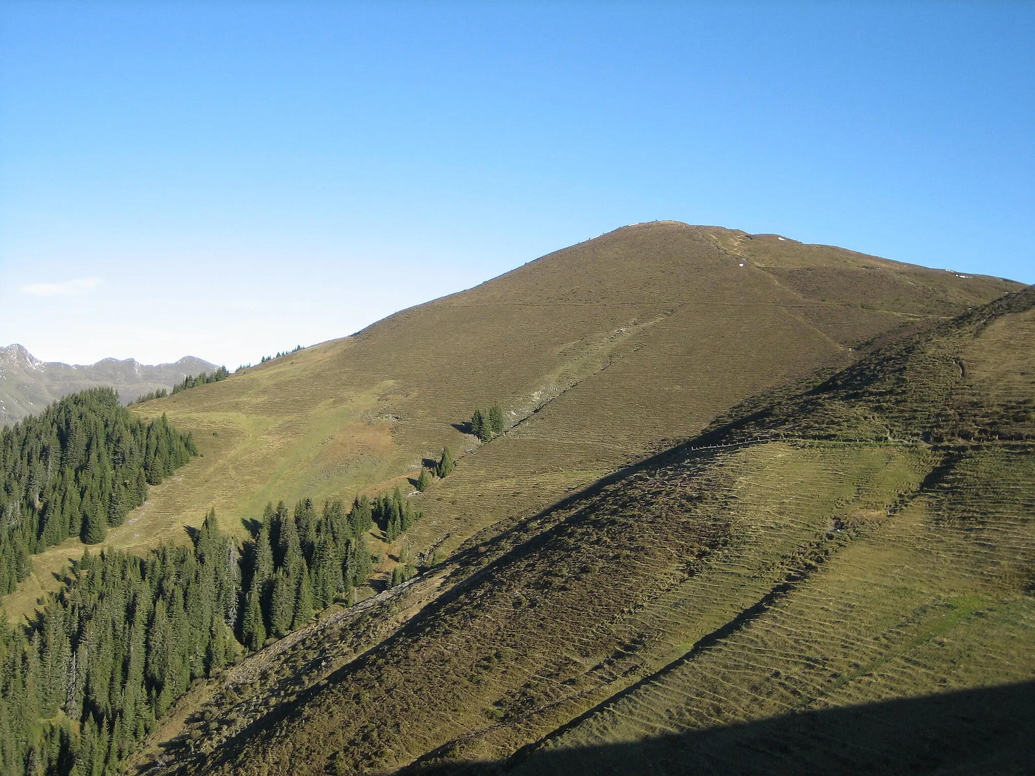 Photo showing: Tguma from Alp Bischola, Safien, Cazis, Grison, Switzerland