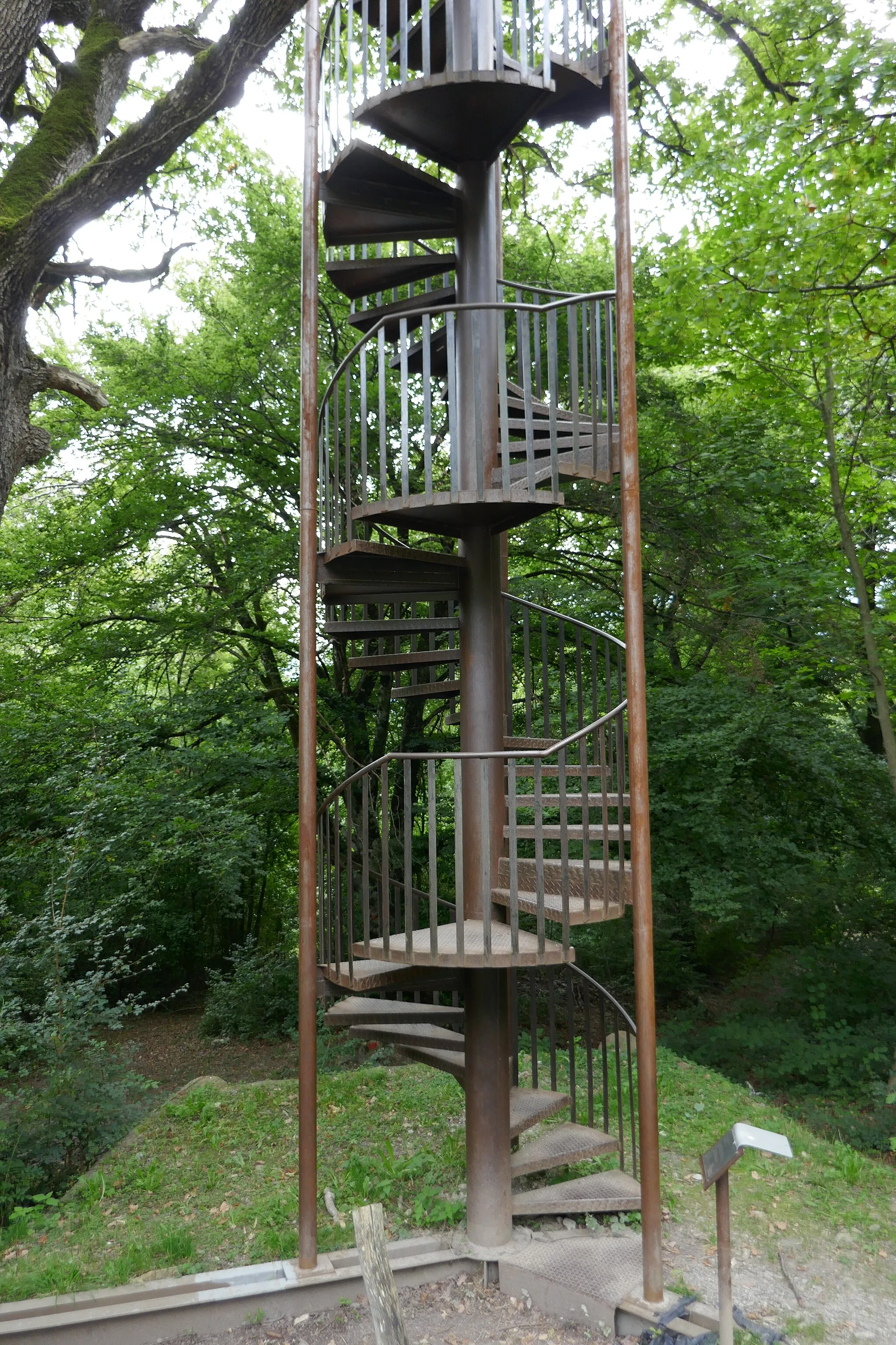 Photo showing: Eichenhaft observation tower, municipality of Maienfeld, Switzerland