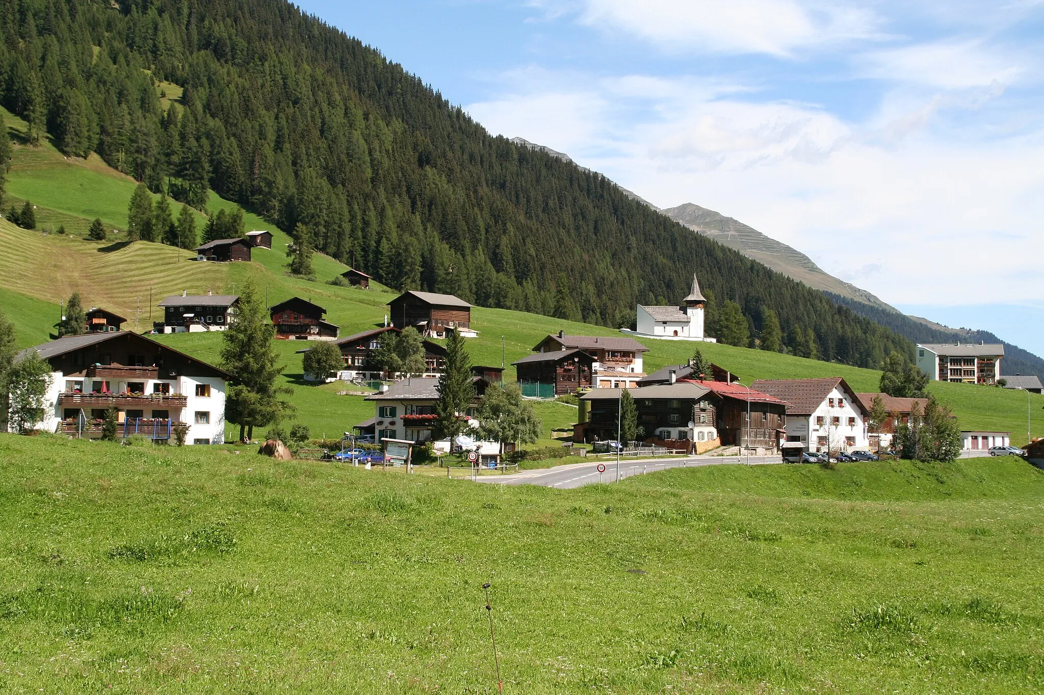 Photo showing: Davos Frauenkirch