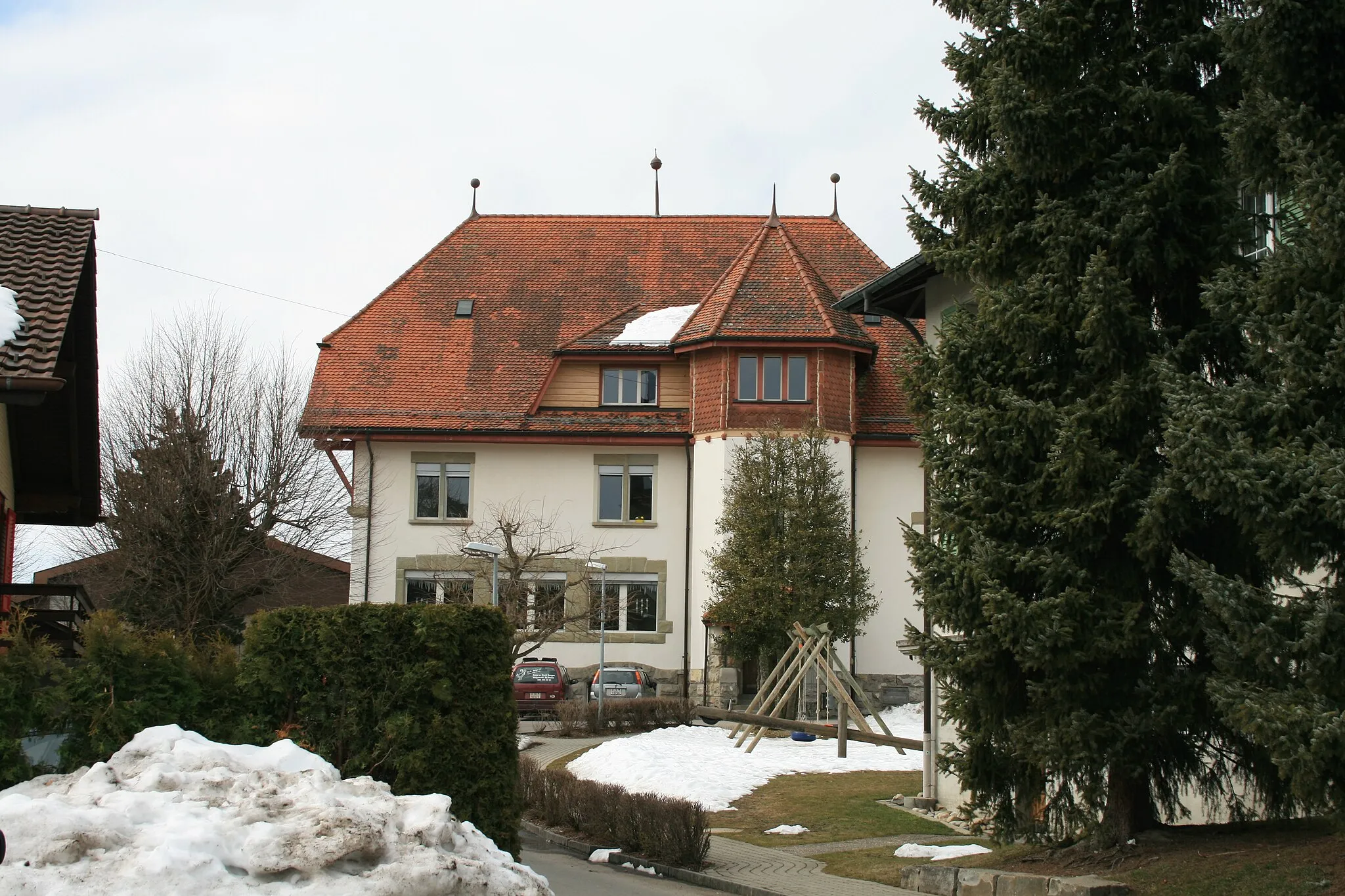 Photo showing: Primarschulhaus Rechthalten, Schweiz