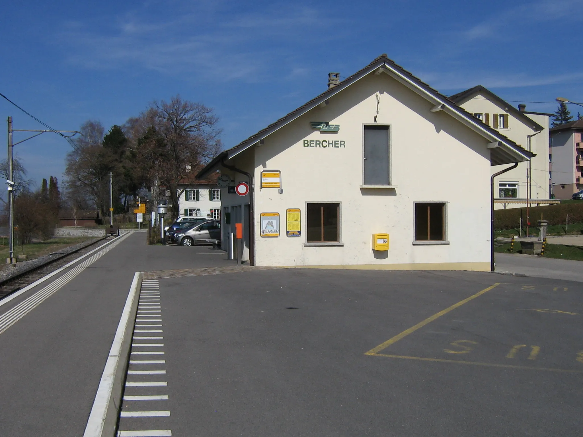 Photo showing: Global view of the terminal station of Bercher.