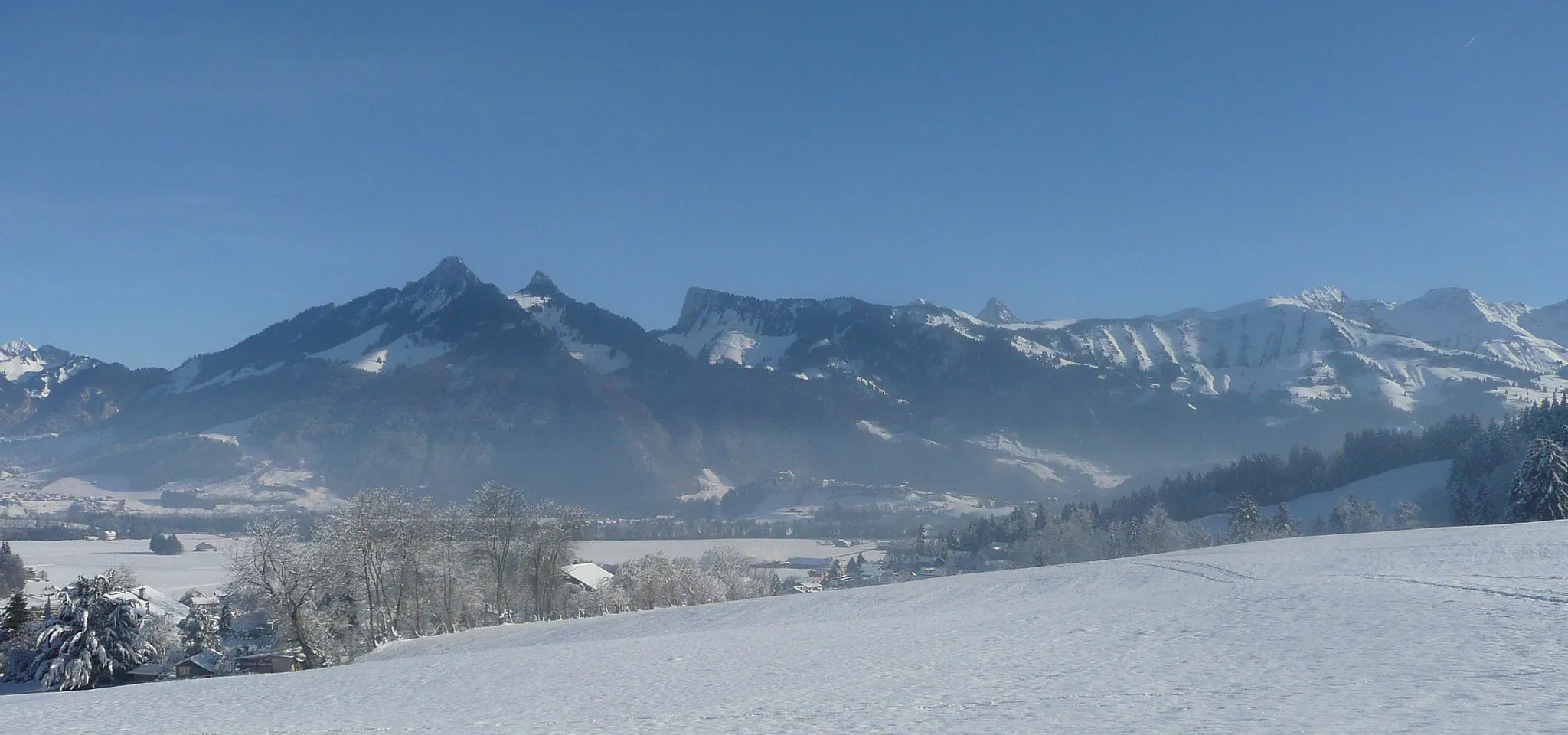 Photo showing: Le Pâquier-Montbarry in winter