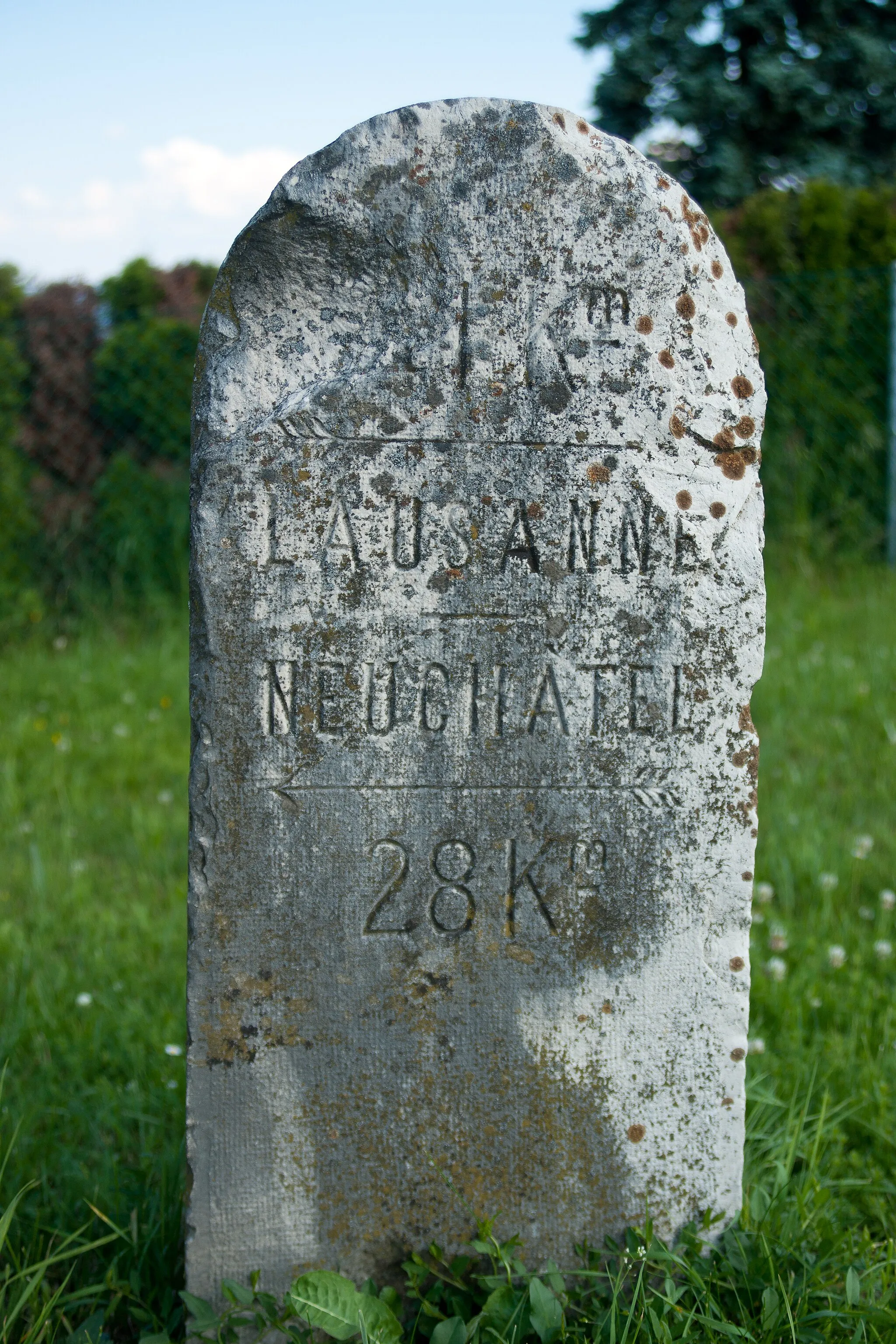 Photo showing: Route cantonale Lausanne - Neuchâtel km 41.