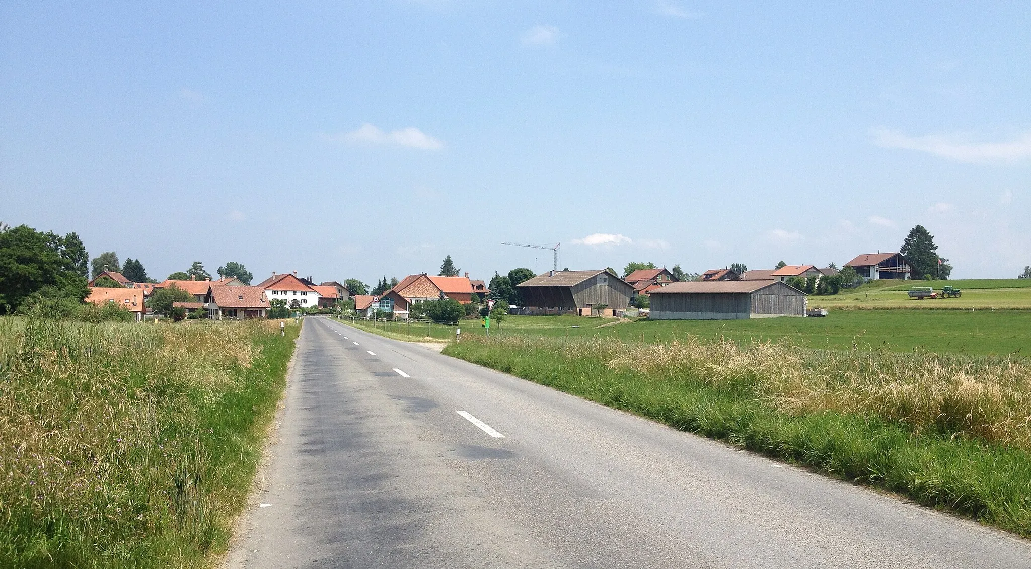 Photo showing: Peney-le-Jorat dans la commune suisse de Jorat-Menthue.