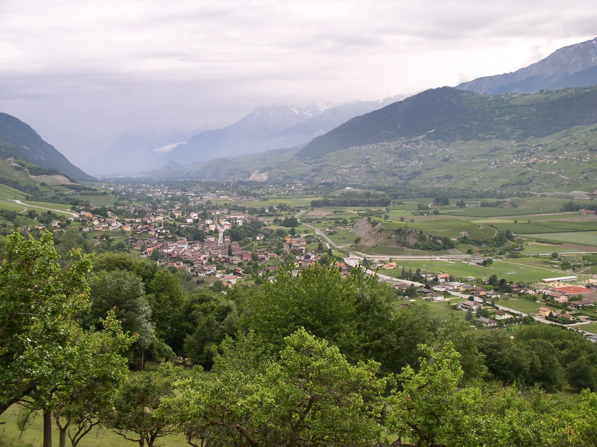 Photo showing: Village of Chalais, Valais, Switzerland