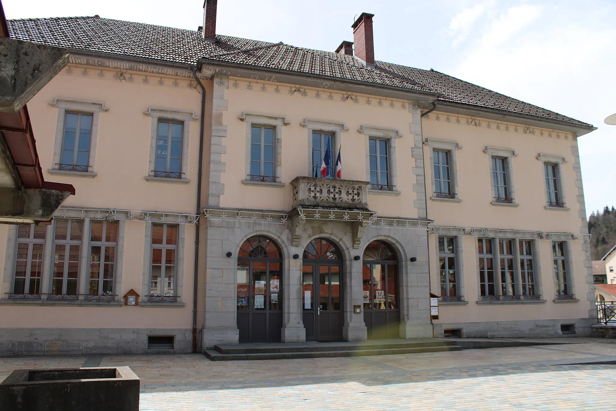 Photo showing: La mairie.