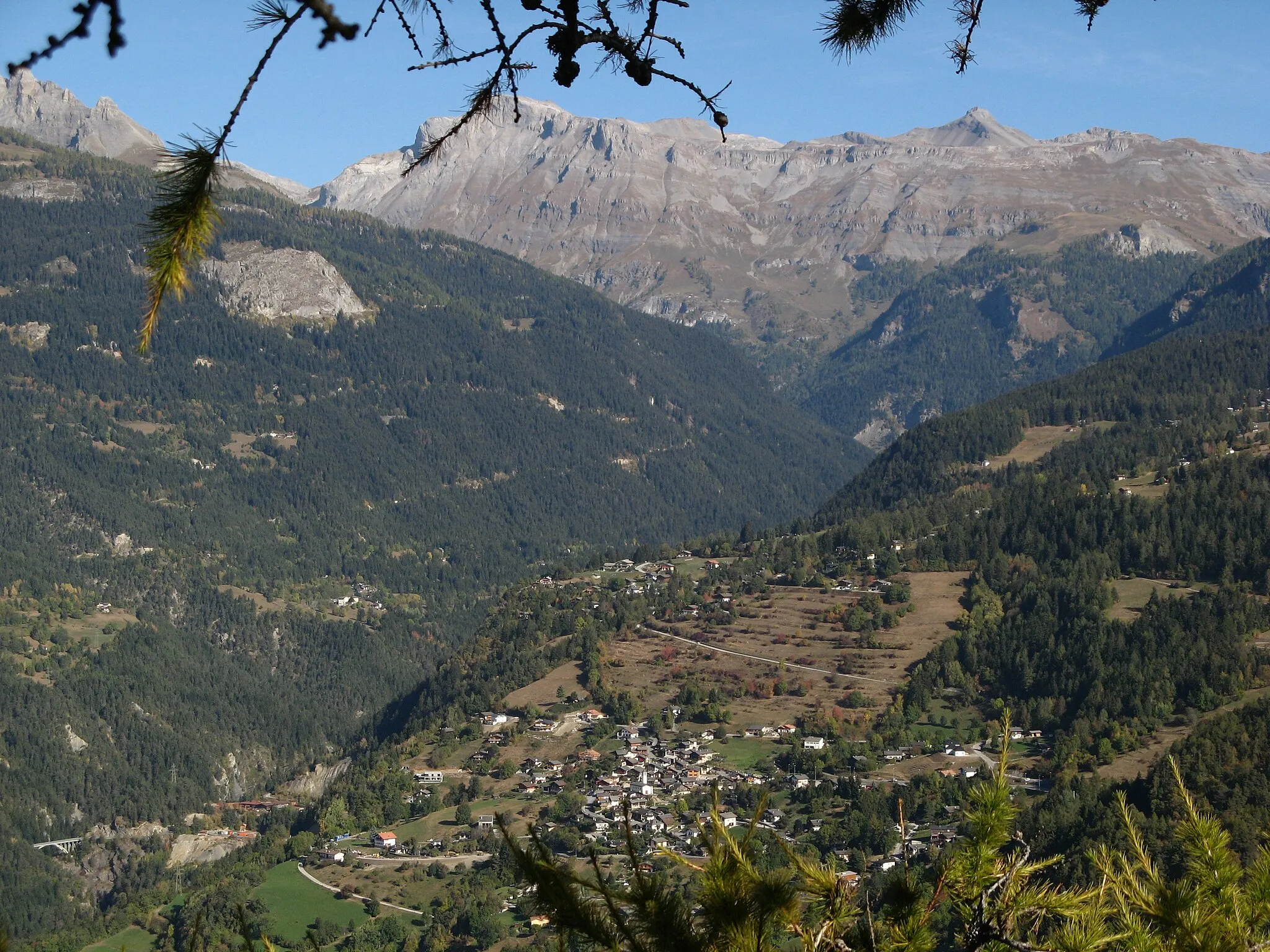 Photo showing: Lens, Valais, Switzerland