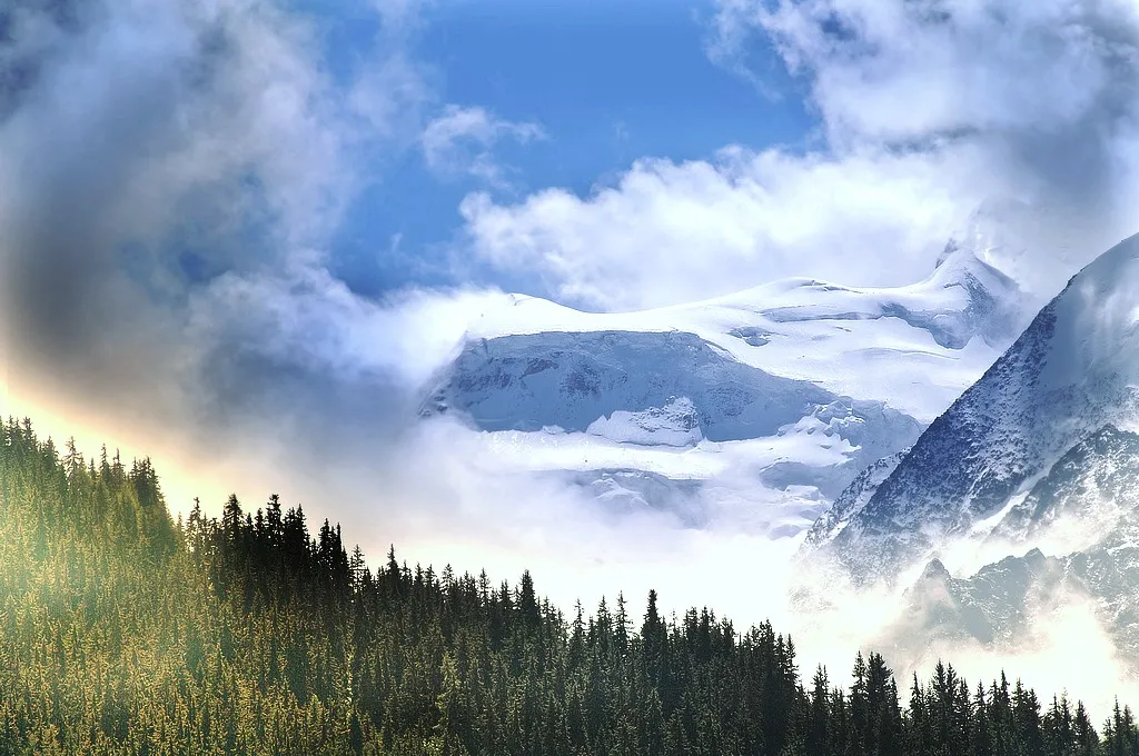 Photo showing: Grand Combin from Verbier