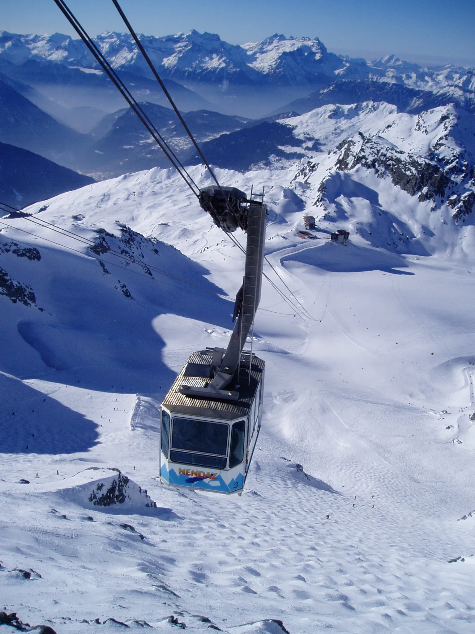 Photo showing: Cableway in Verbier, canton Valais