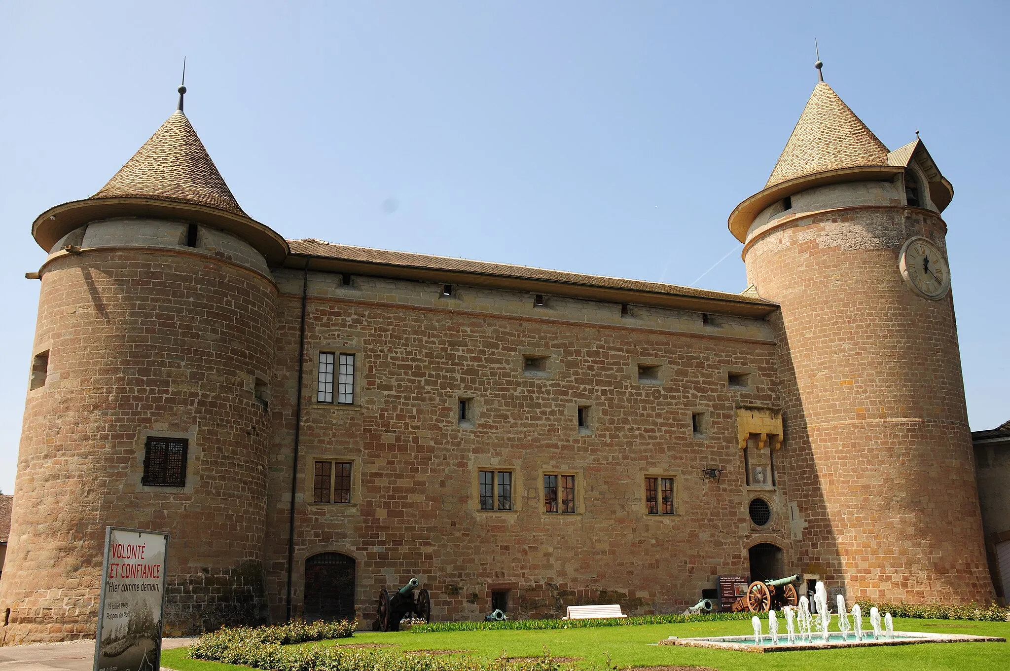 Photo showing: Castle of Morges near to lake Geneva at 16 May 2015