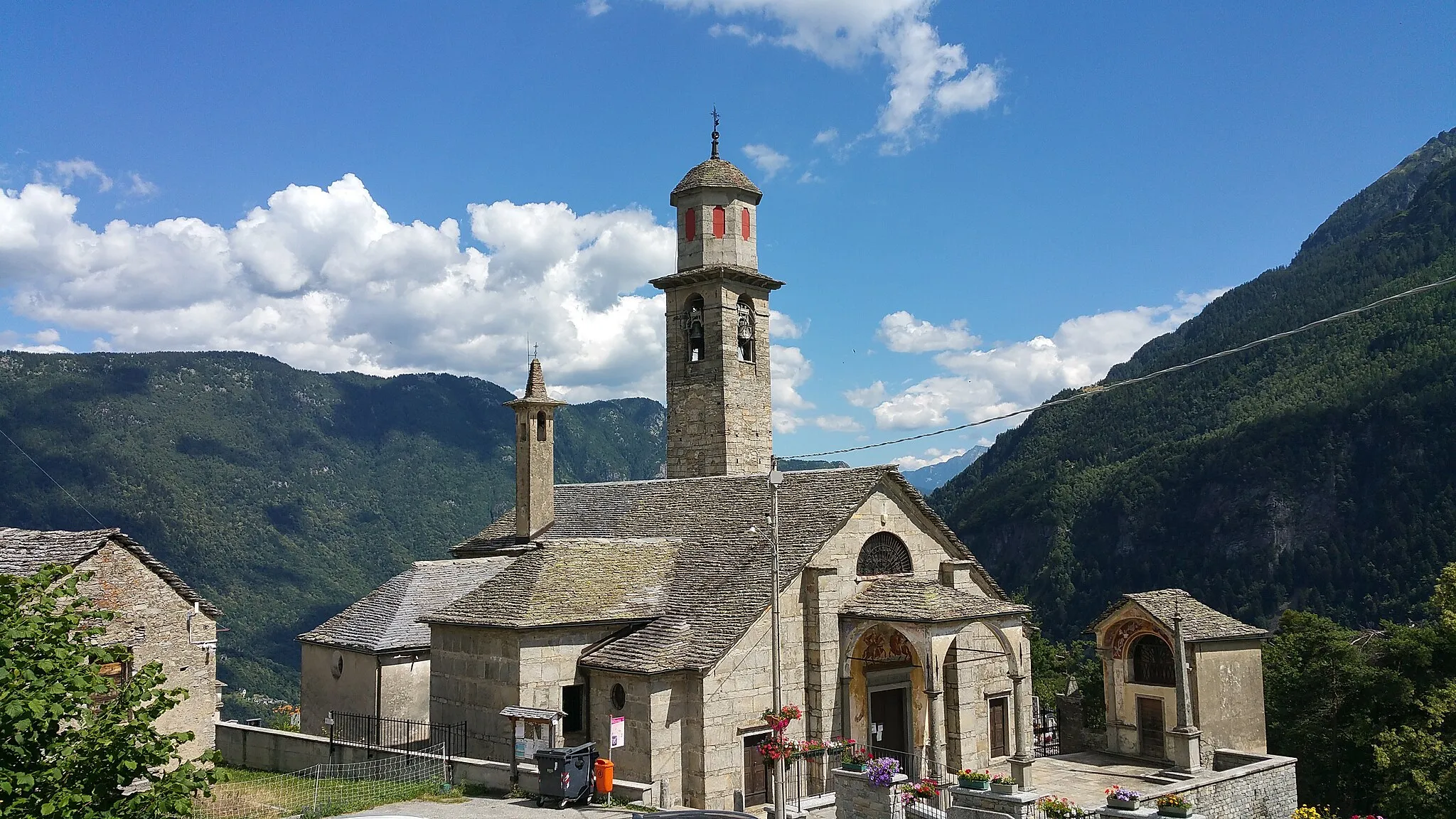 Photo showing: Chiesa dei Santi Gervasio e Protasio  nel comune di Trasquera