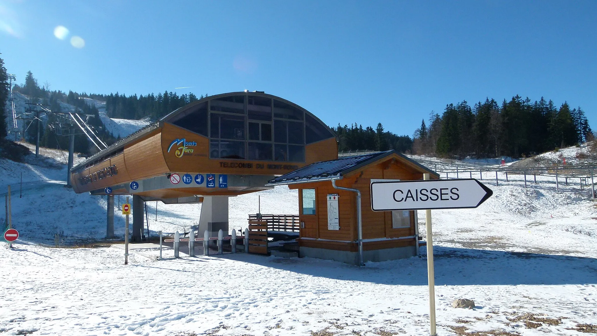 Photo showing: Telecombi du Mont-Rond, Col de la Faucille