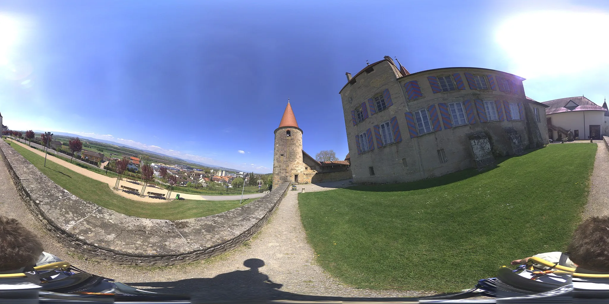 Photo showing: Panorama near to the Chateau d'Avenches
