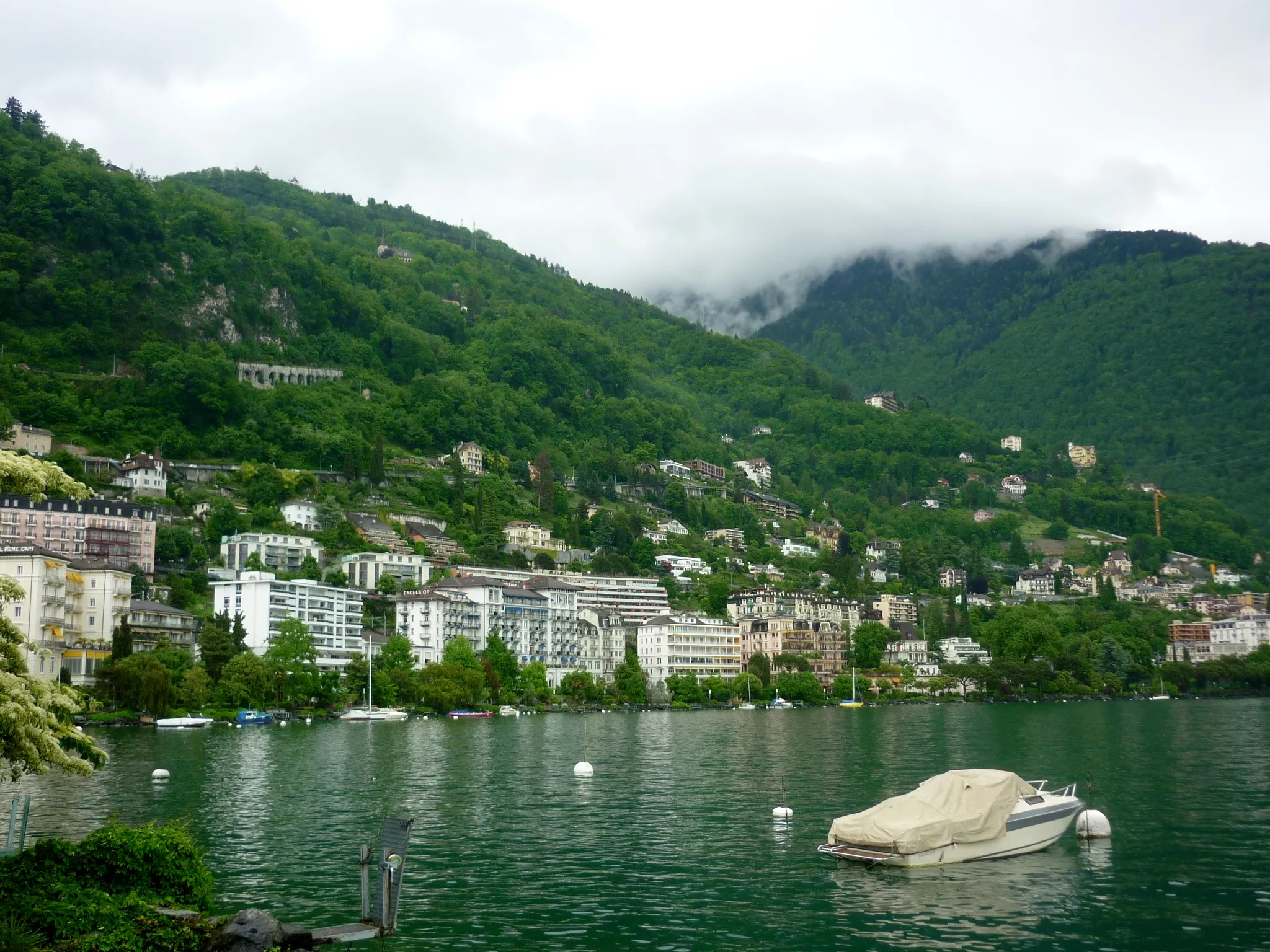 Photo showing: Veytaux, Lake Geneva