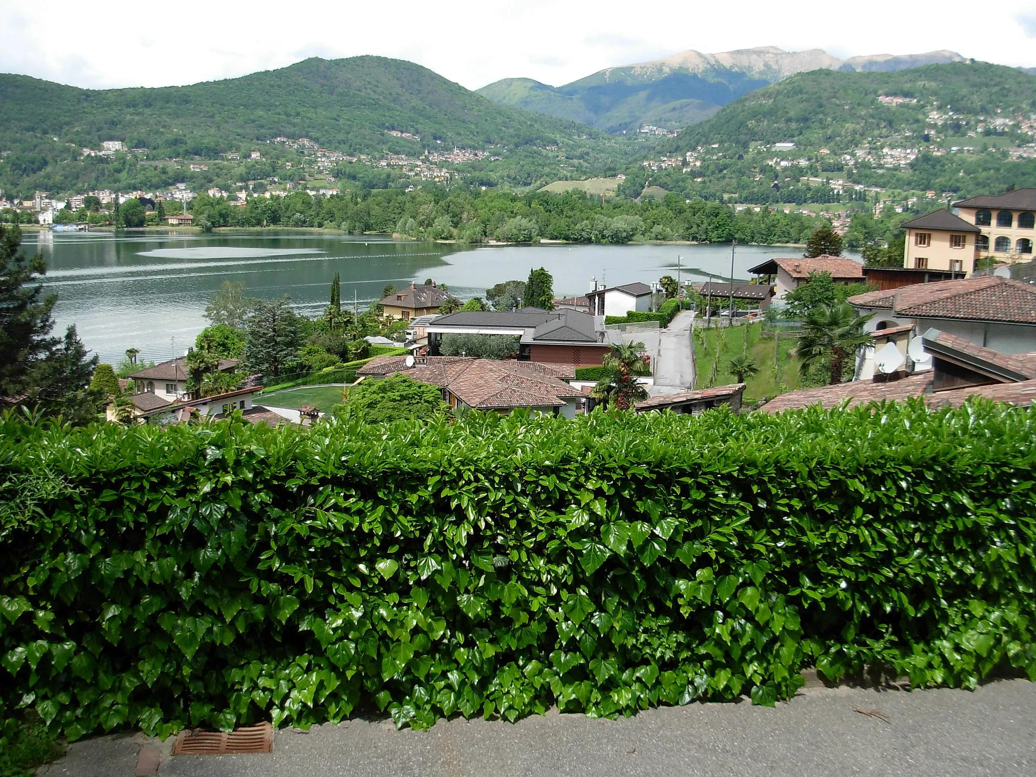 Photo showing: View from the village Carabietta to the lake of Lugano