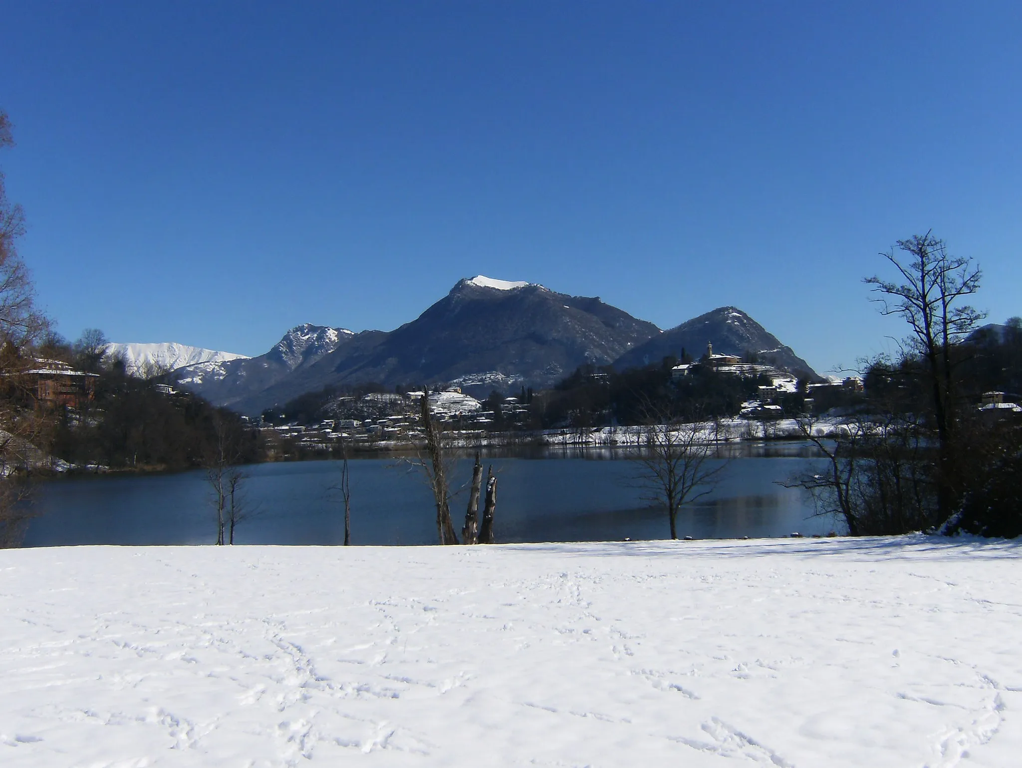 Photo showing: Lago di Muzzano, Lugano TI