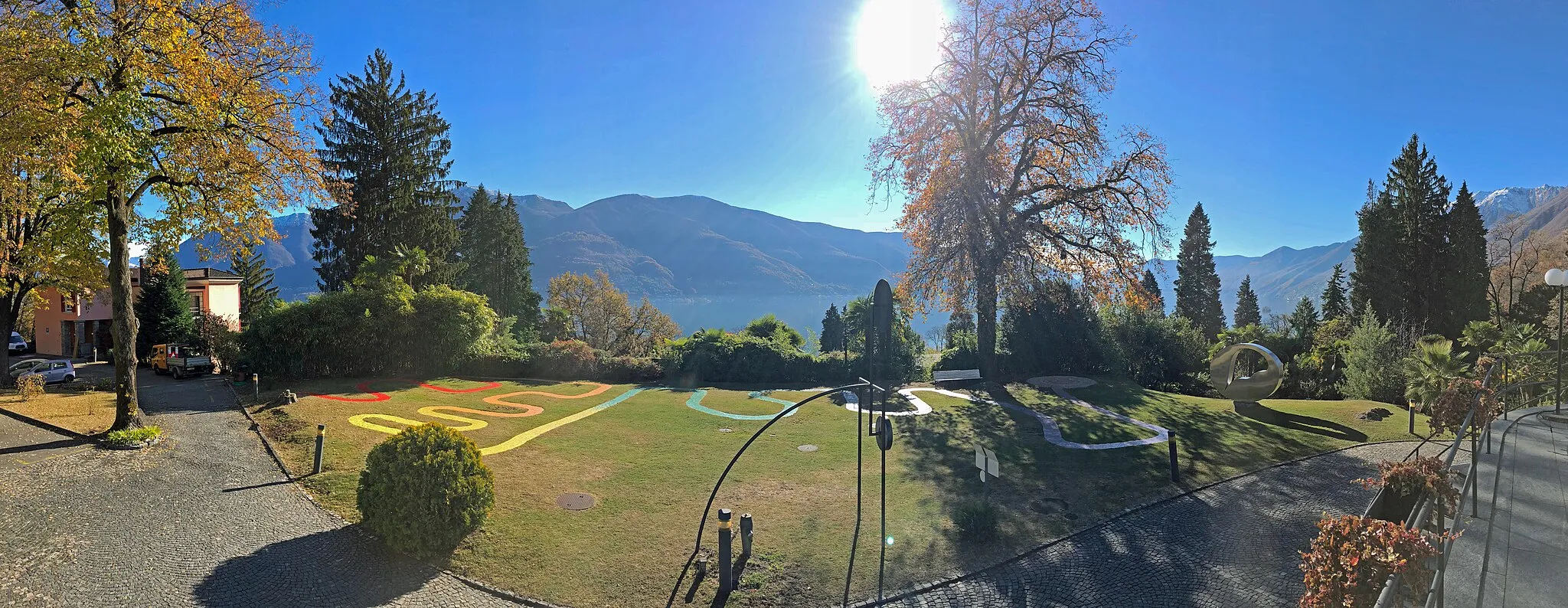 Photo showing: View from the terrace of the Hotel Monte Verità, Ticino, Switzerland, overlooking Lago Maggiore.