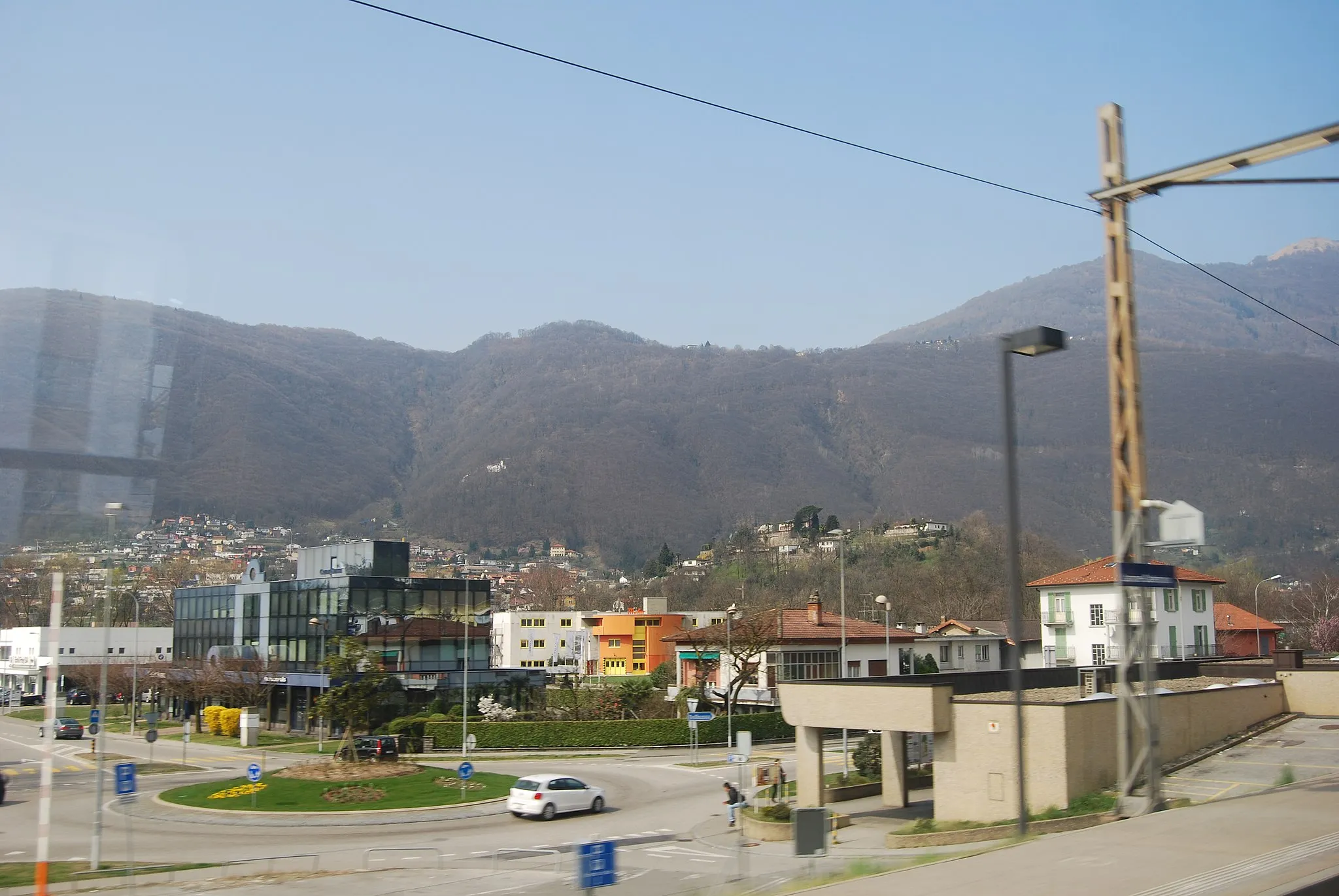Photo showing: Trainstation Lamone-Cadempino, canton of Ticino, Switzerland