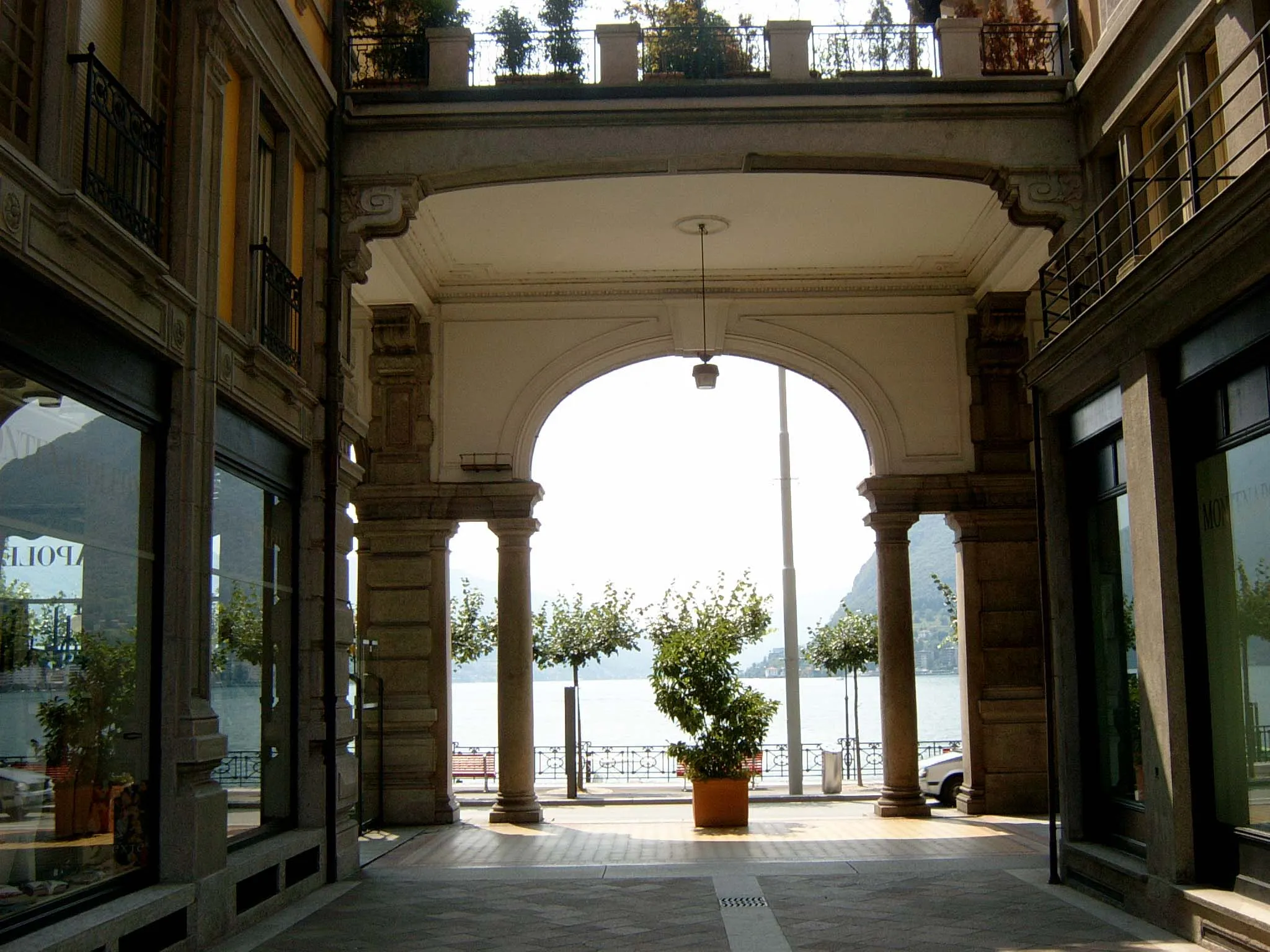 Photo showing: Lugano