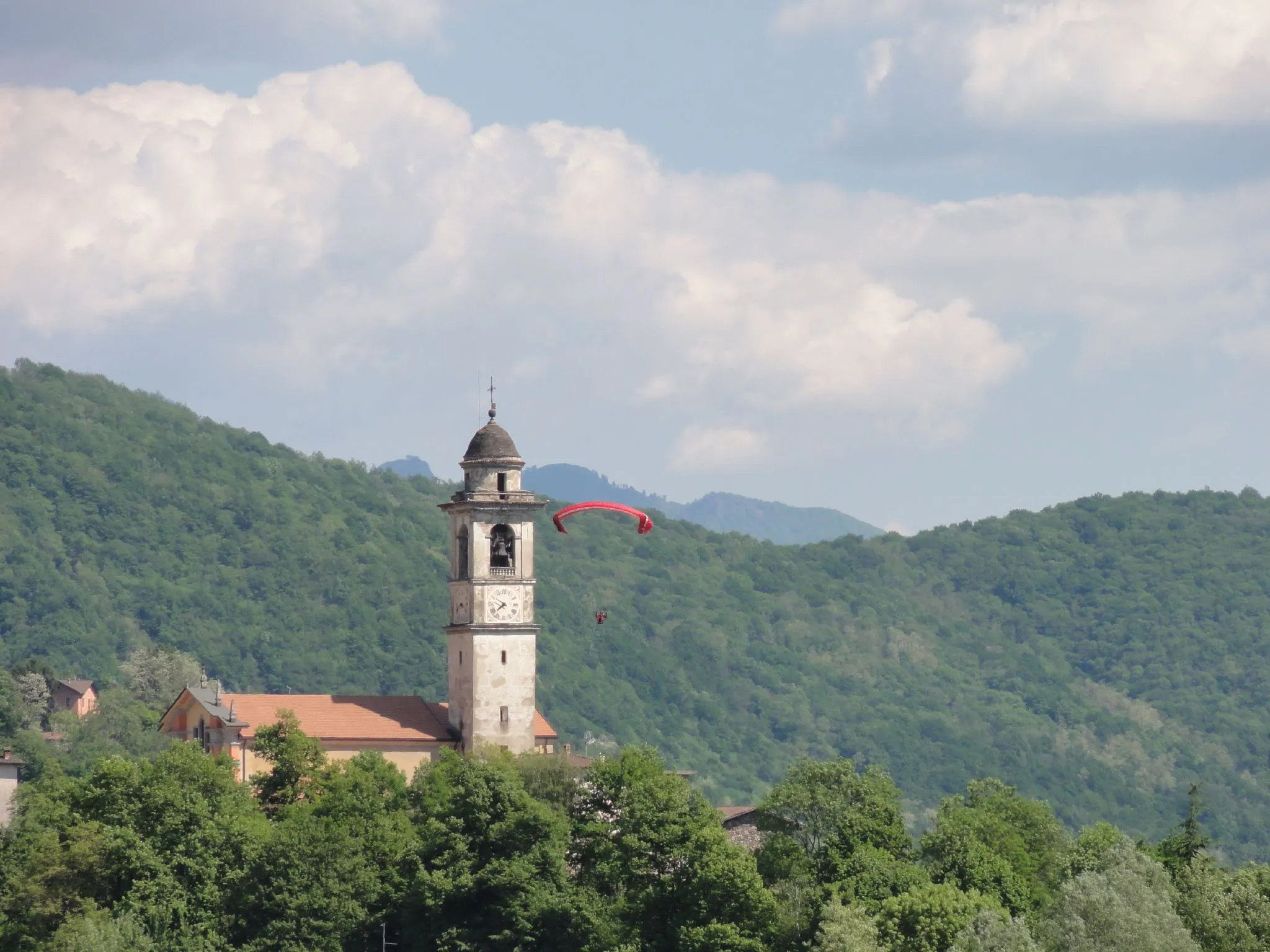 Photo showing: Village church of Sessa, Ticino, Switzerland