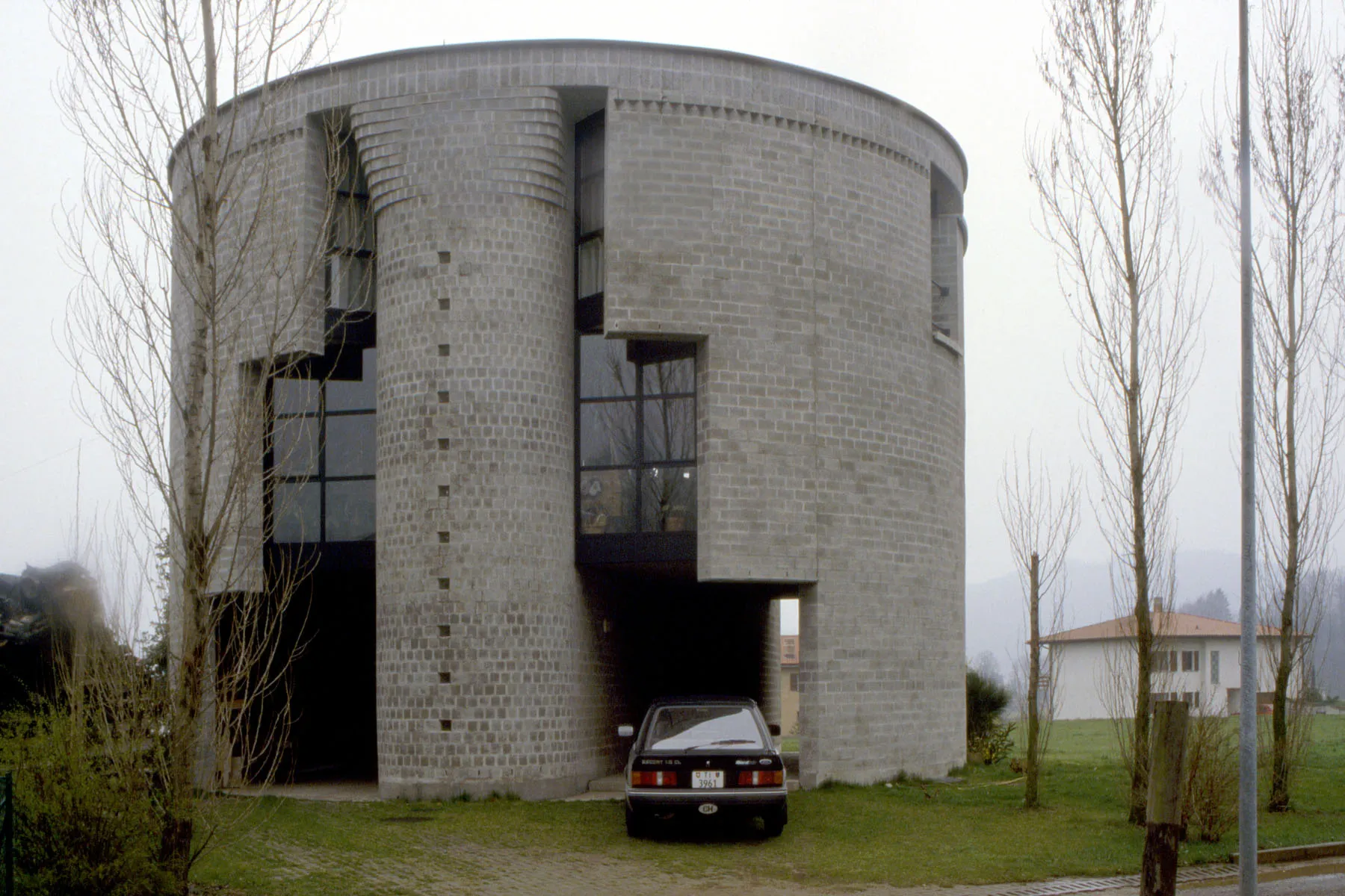 Photo showing: Stabio, Casa Medici (arch. Mario Botta 1980-82)