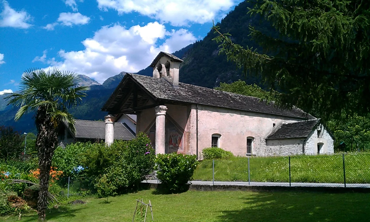 Photo showing: Old Church