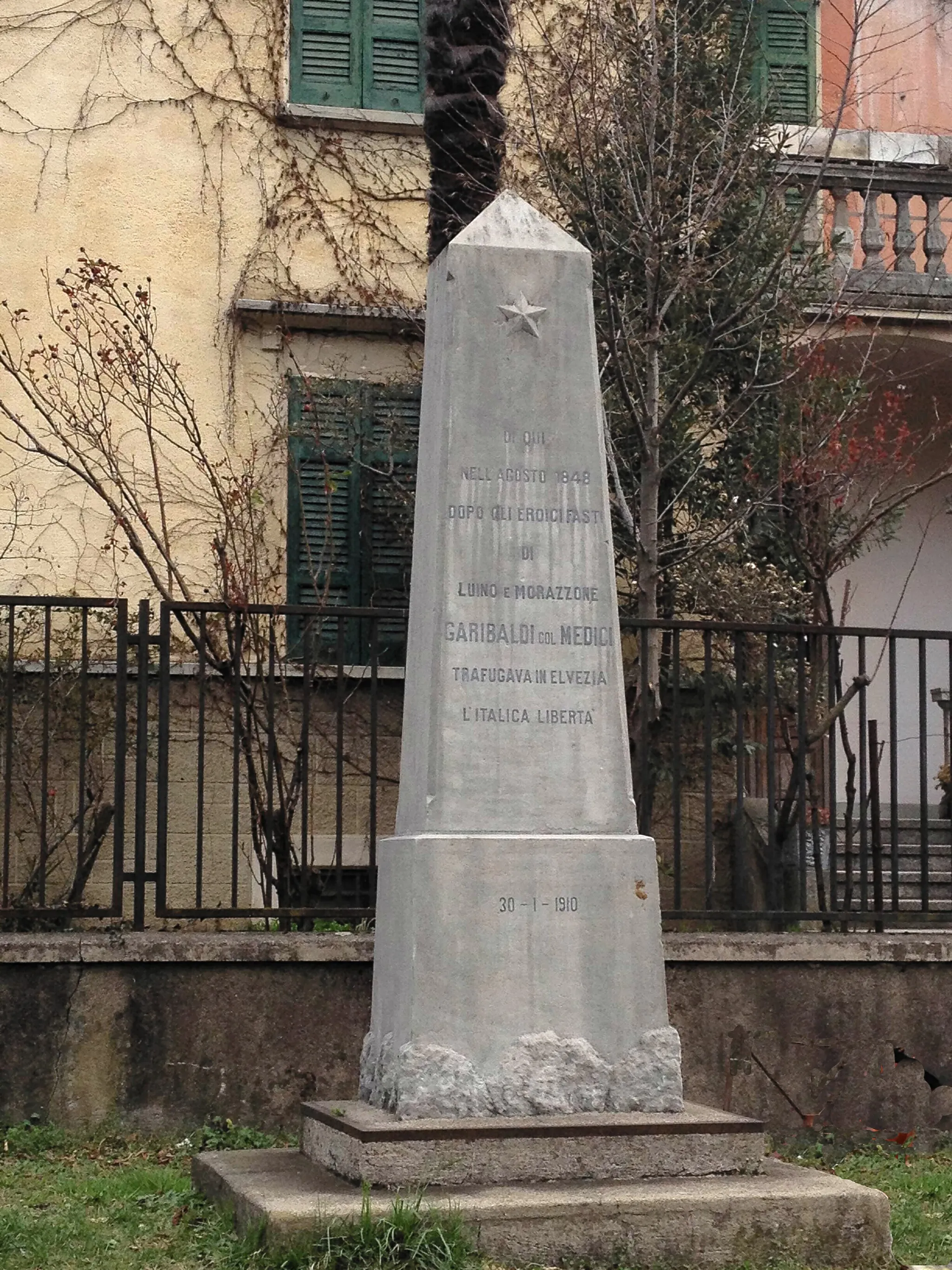 Photo showing: Stele della battaglia di Garibaldi e Medici a Rodero dell'agosto del 1848