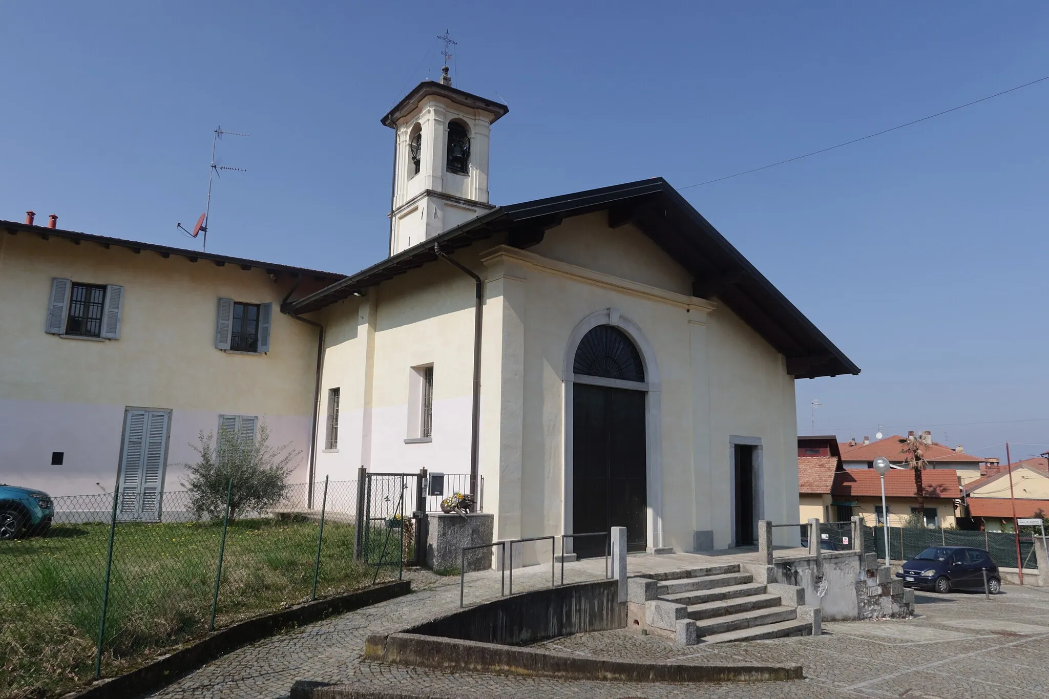 Photo showing: Bernate Chiesa della Conversione di San Paolo