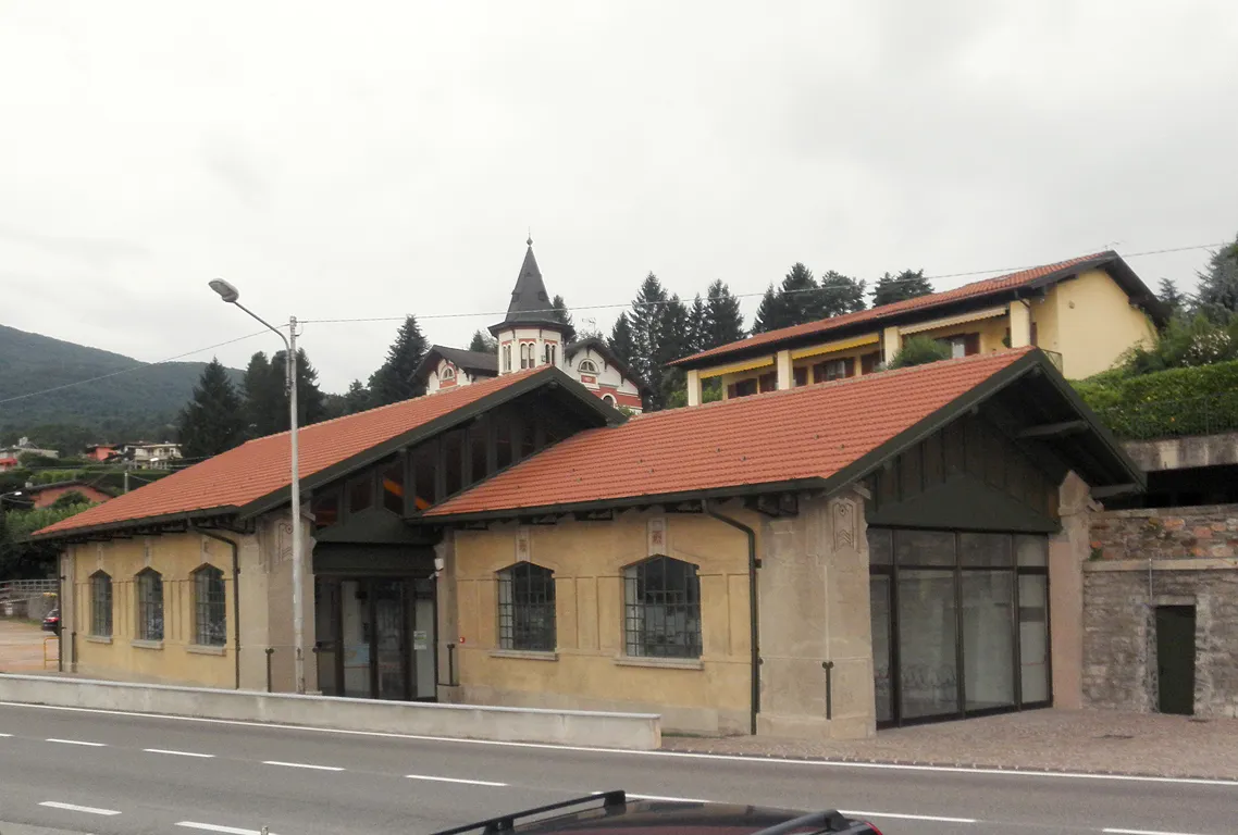 Photo showing: La rimessa della stazione ferroviaria di Ponte Tresa, in Italia