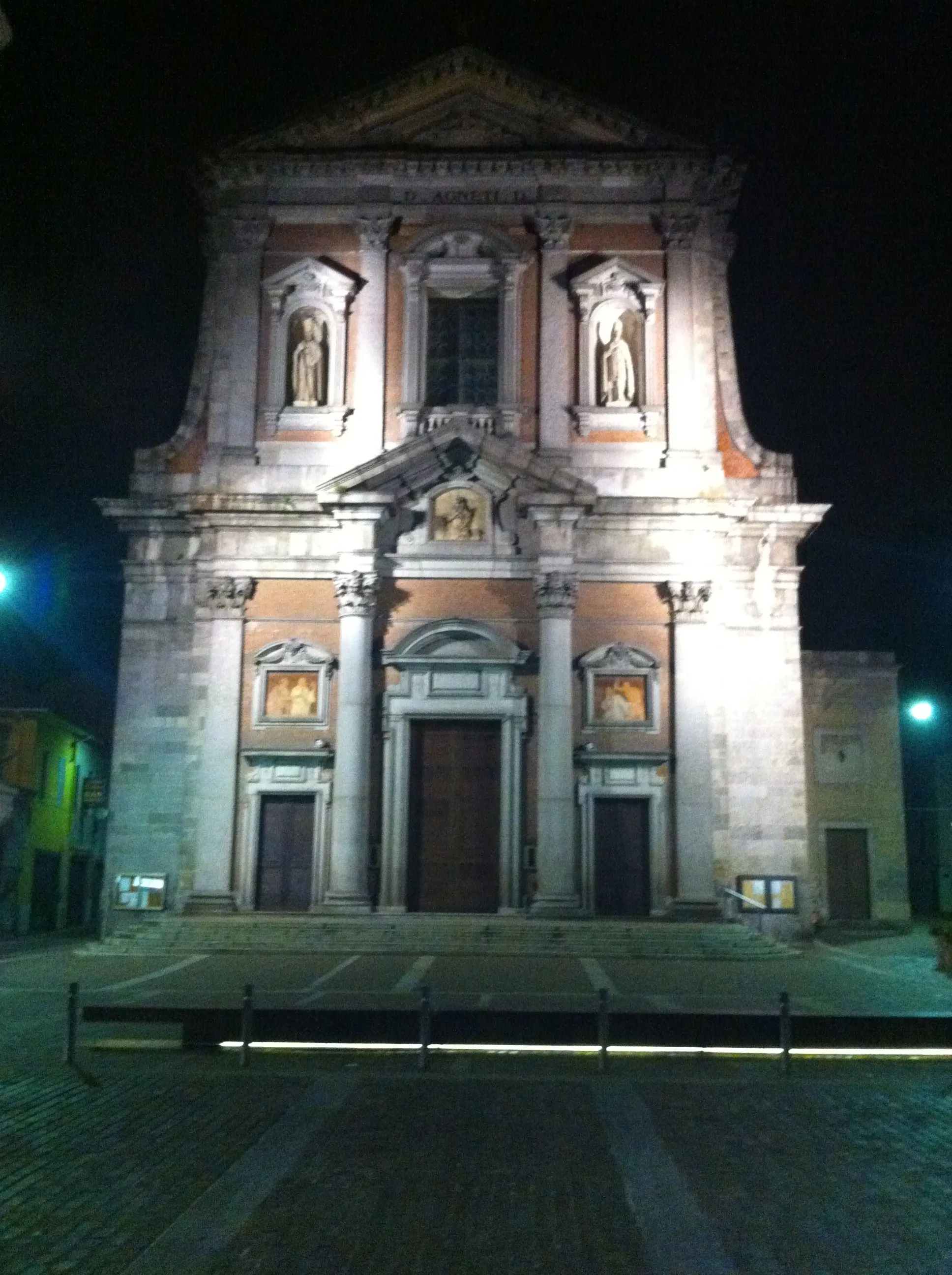 Photo showing: Chiesa Prepositurale di Sant’Agnes, Via Bernardo Zancarini, 6, Somma Lombardo, Varese, Italy.