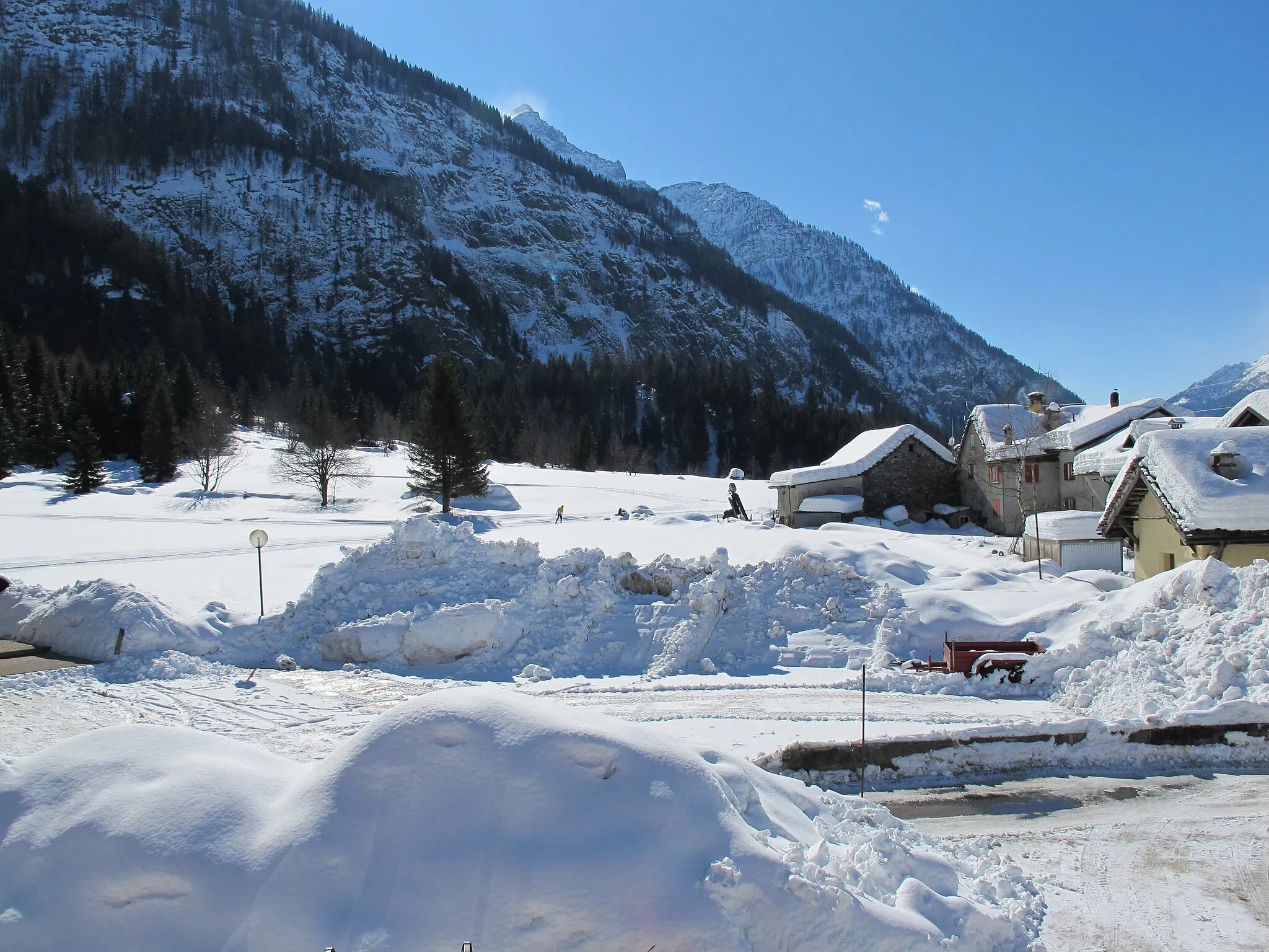Photo showing: Vista della Val Formazza in inverno.