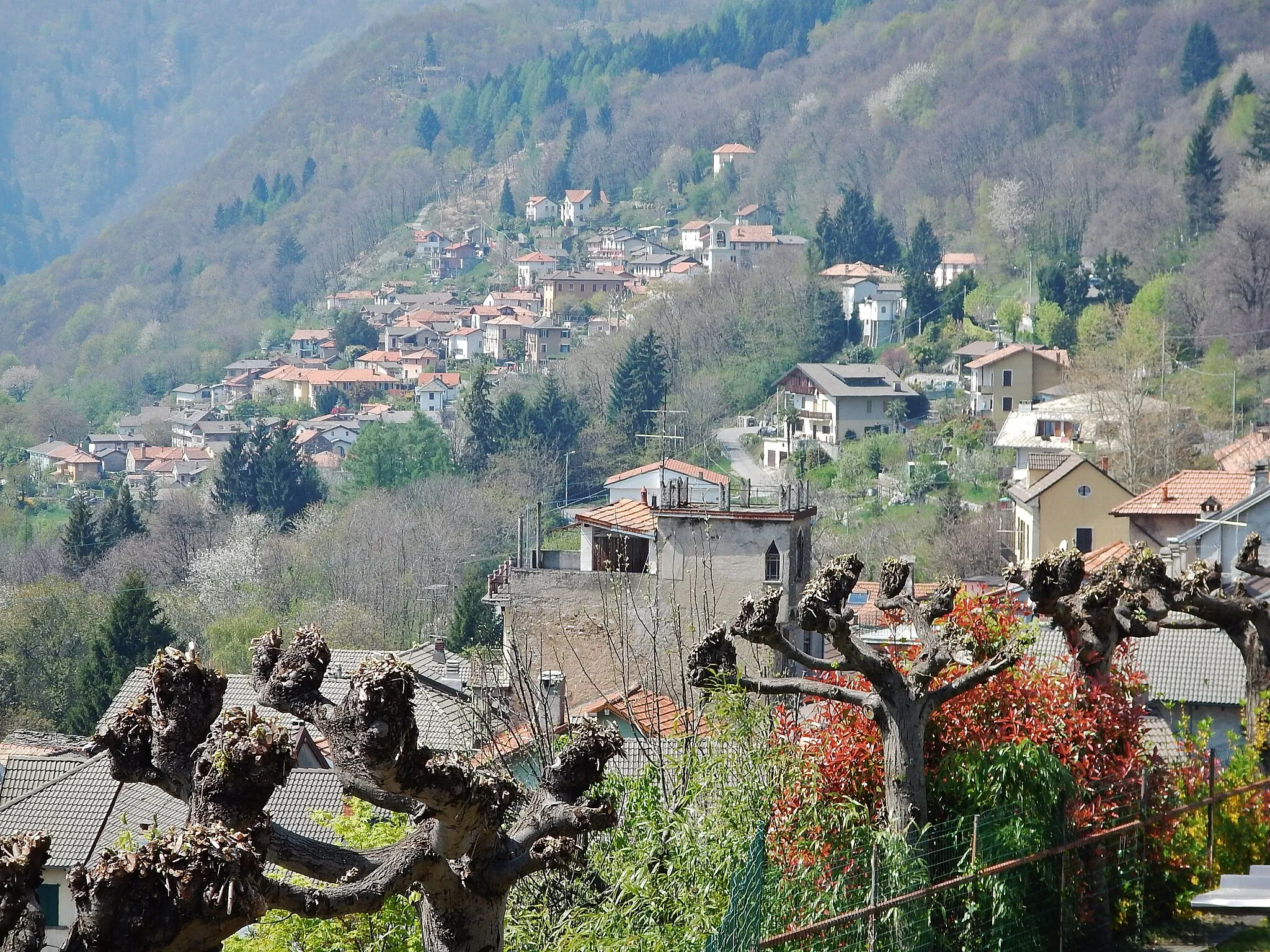 Photo showing: Cheglio, village in Trarego Vigliona, province of Verbano-Cusio-Ossola, Piedmont, Italy