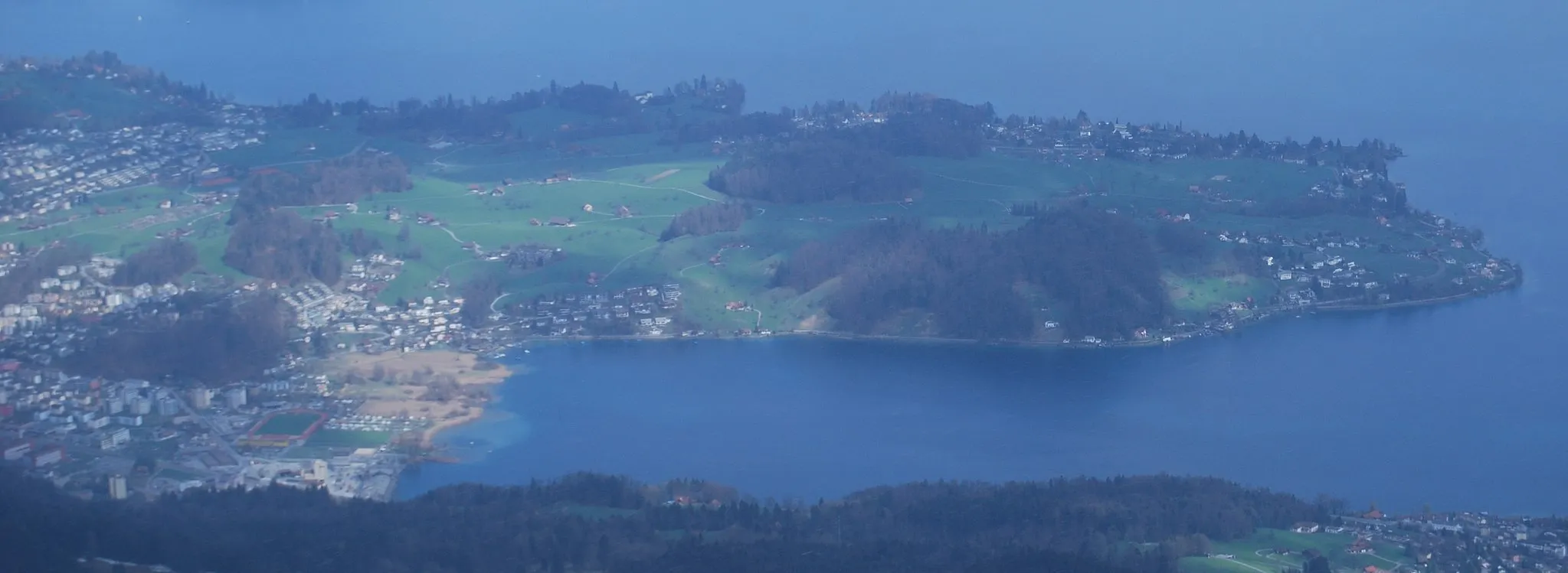 Photo showing: View to Horw from Pilatus, Cantone Lucerne, Switzerland.