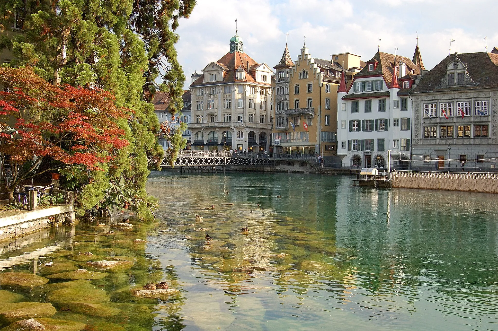 Photo showing: The river Reuss in the old part of Lucerne/Switzerland