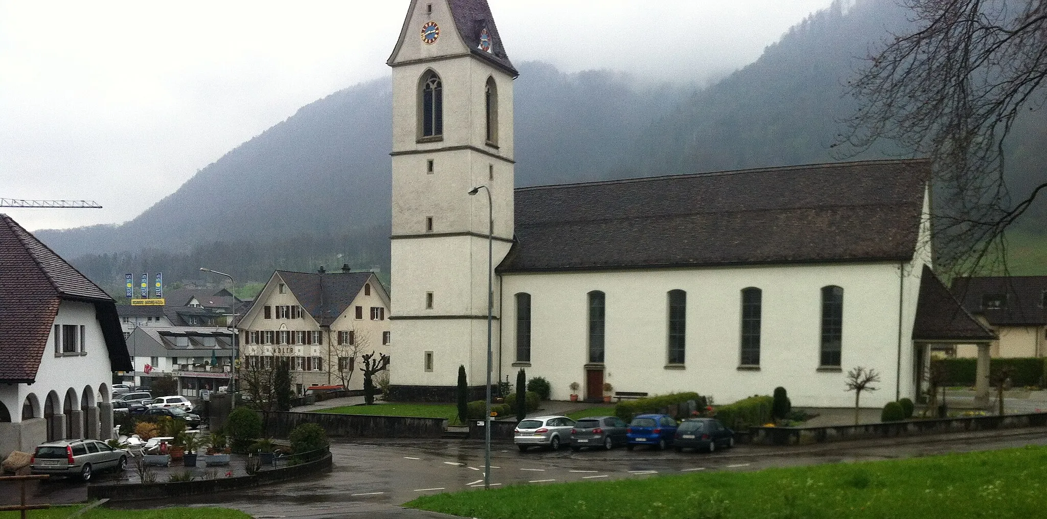 Photo showing: Pfarrkirche St. Konrad und Ulrich, Schübelbach