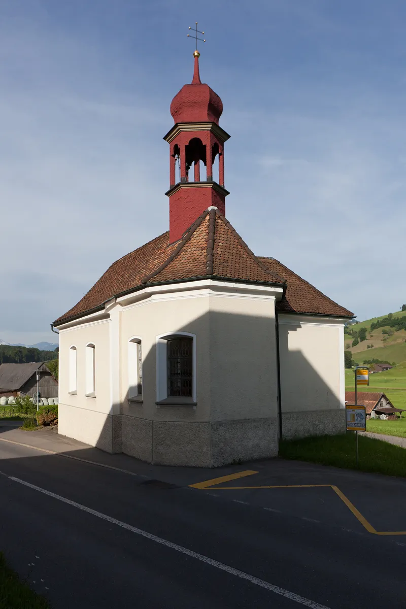 Photo showing: Kapelle St. Leonhard im Ortsteil Rohren von Ennetmoos (NW)