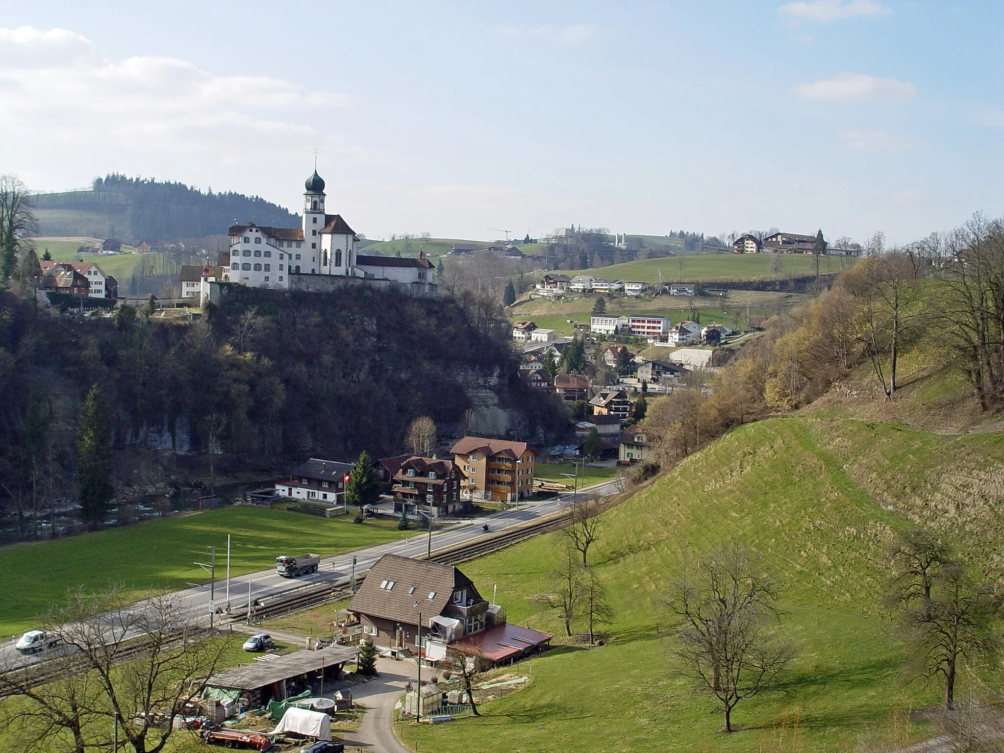 Photo showing: Werthenstein mit der Wallfahrtskirche