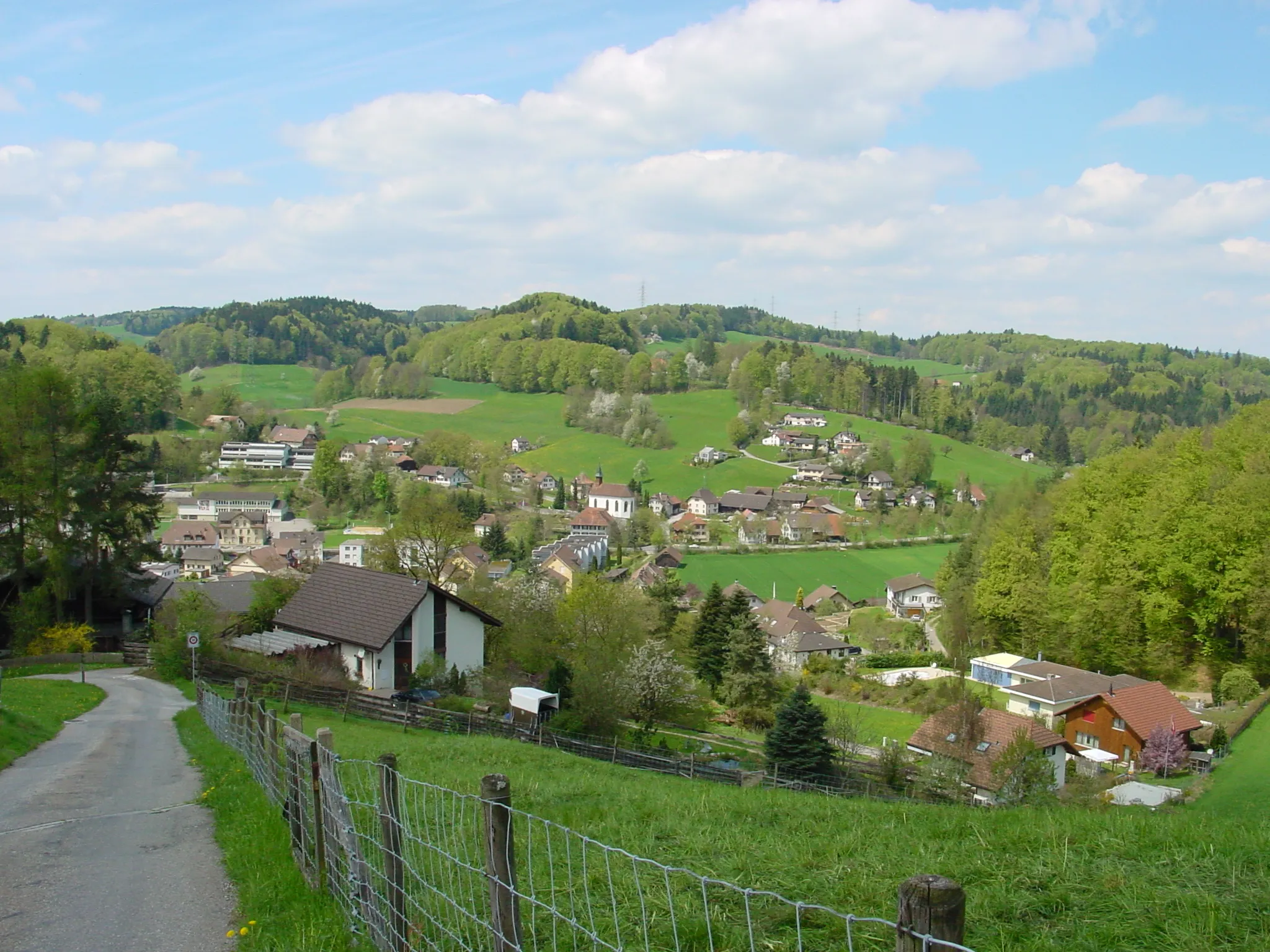 Photo showing: Blick auf Uerkheim vom Stübisberg