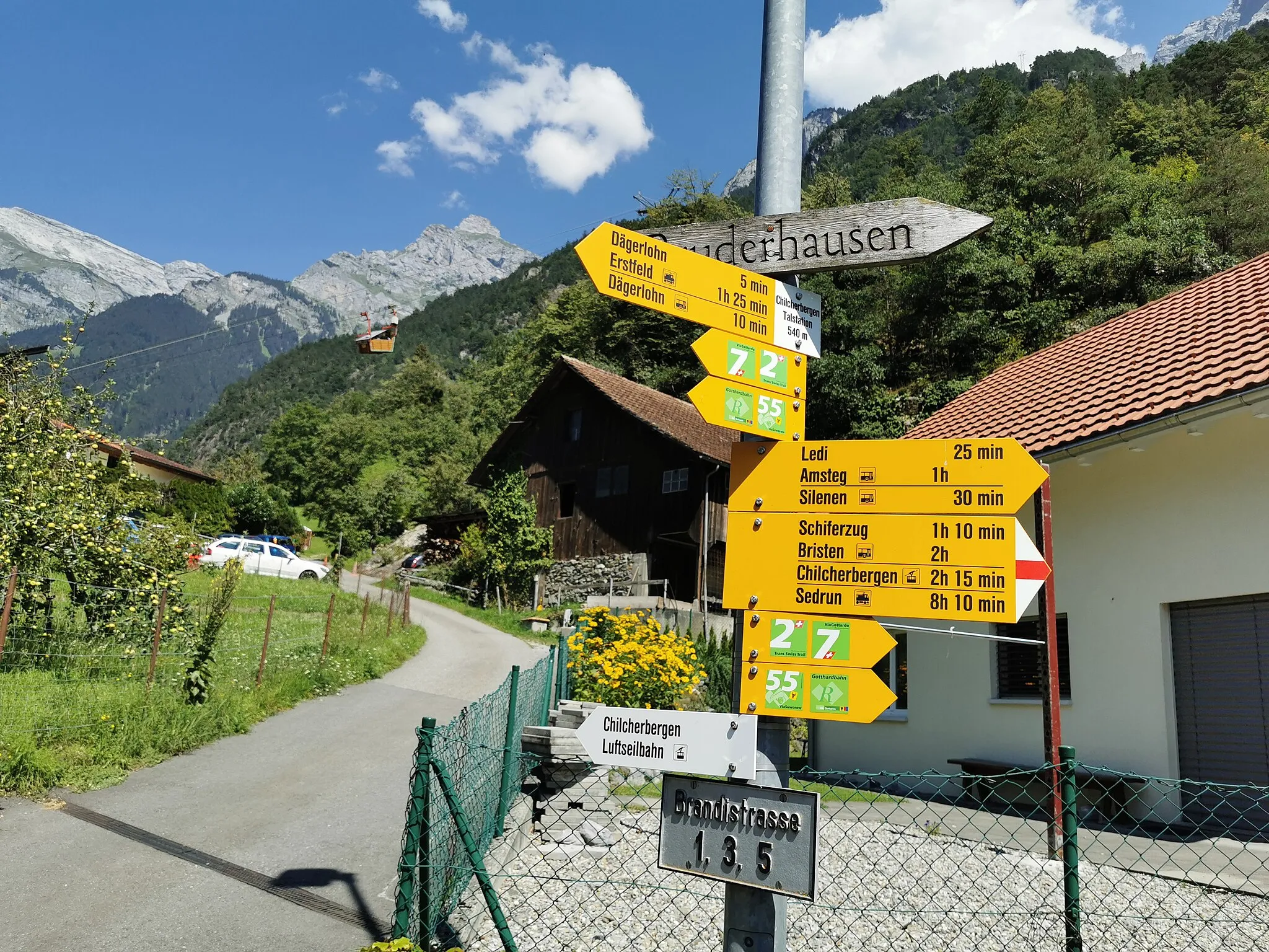Photo showing: Segnavia a Chilcherbergen Talstation (cantone Uri)