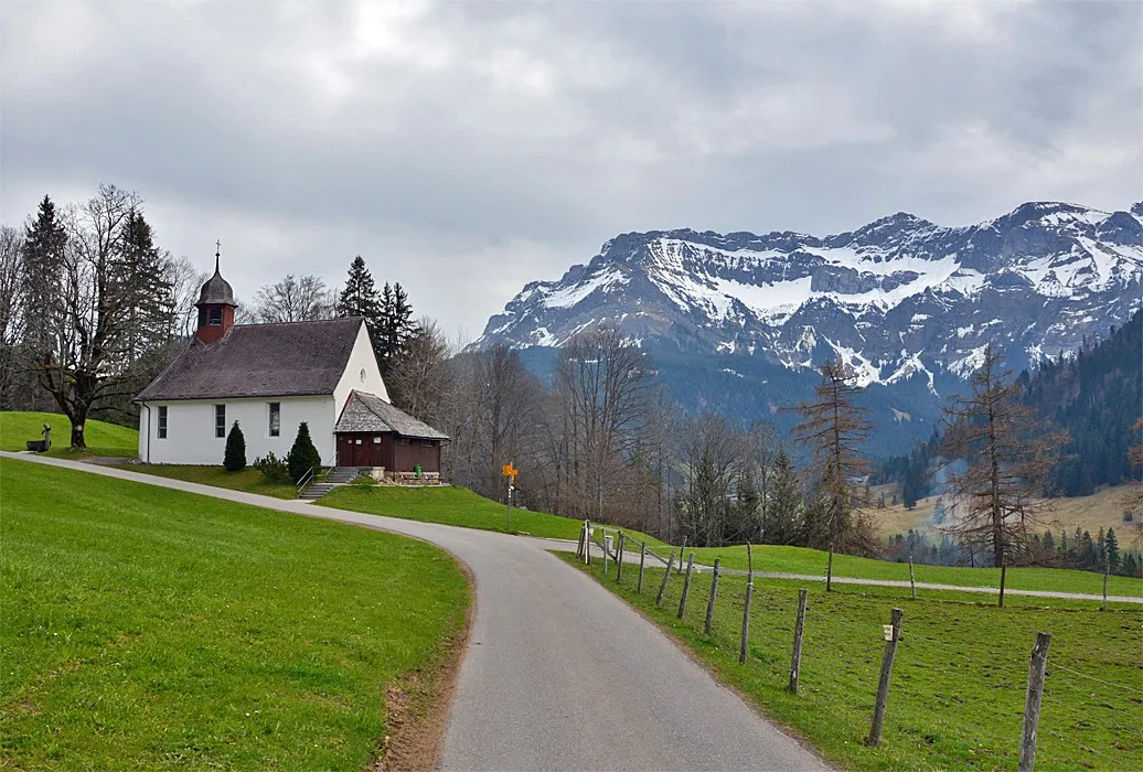 Photo showing: Eigenthal, Marienkapelle mit Pilatus