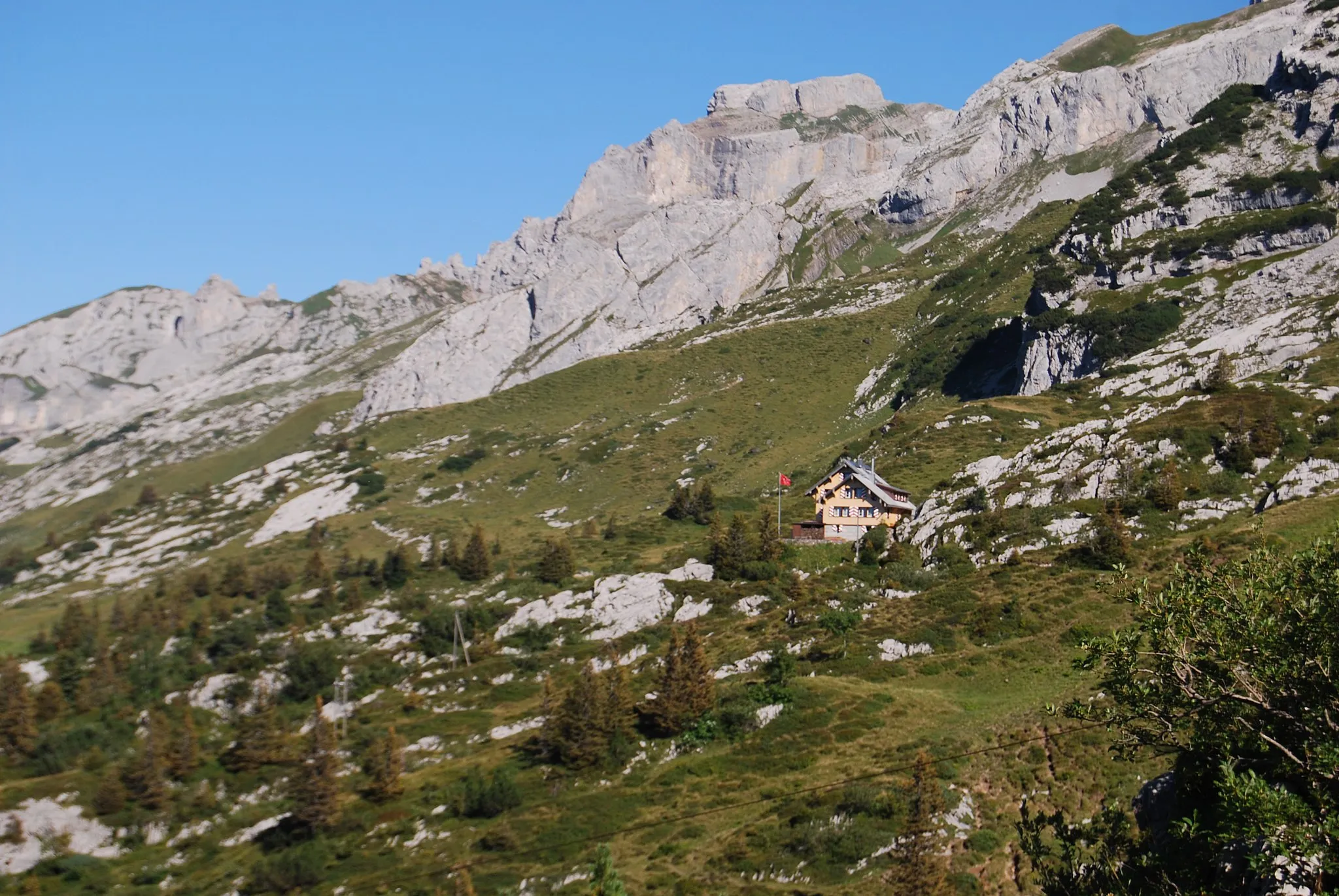 Photo showing: Lidernen Hut, Sisikon, canton of Uri, Switzerland