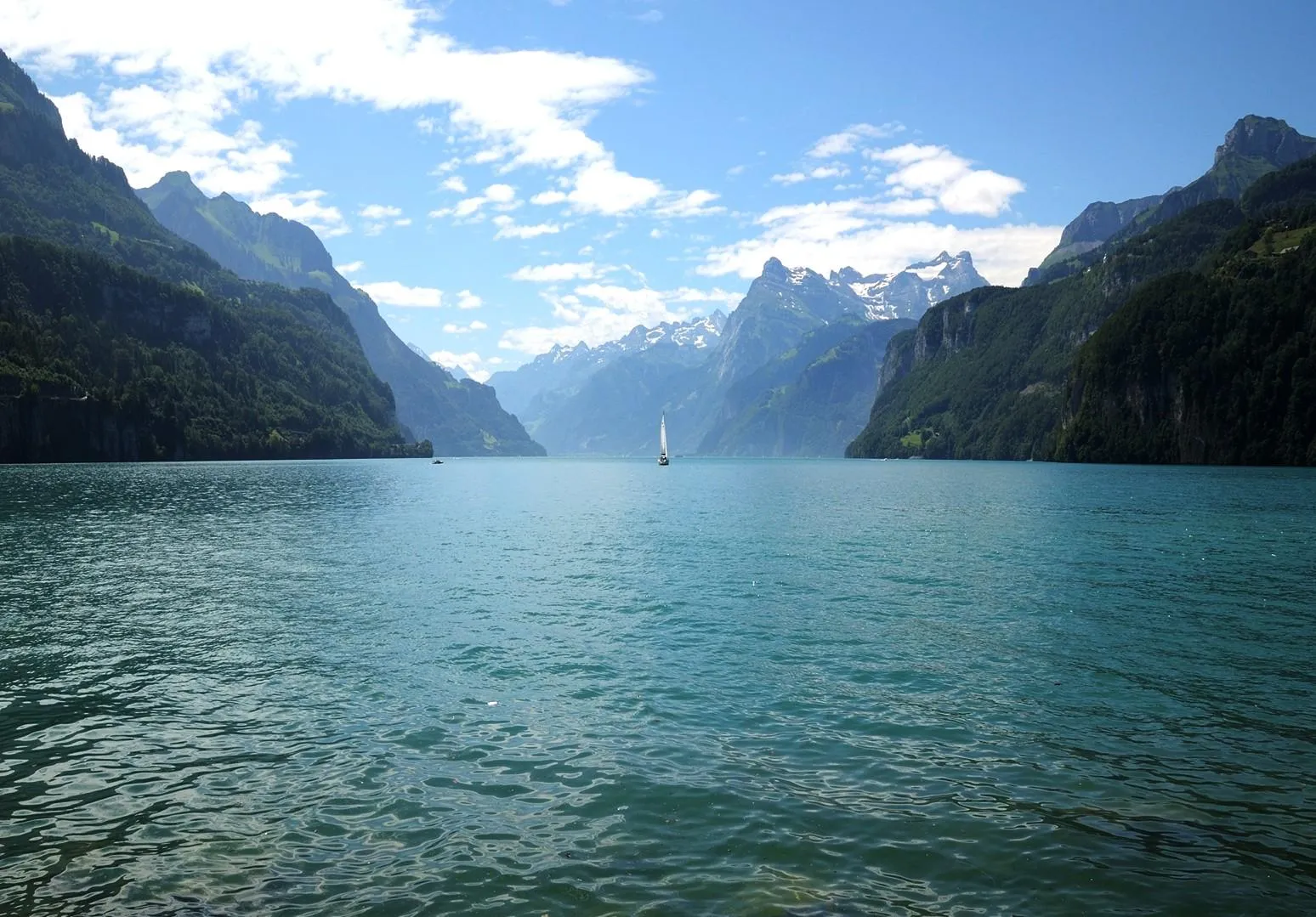 Photo showing: Lake Uri, canton of Schwyz.