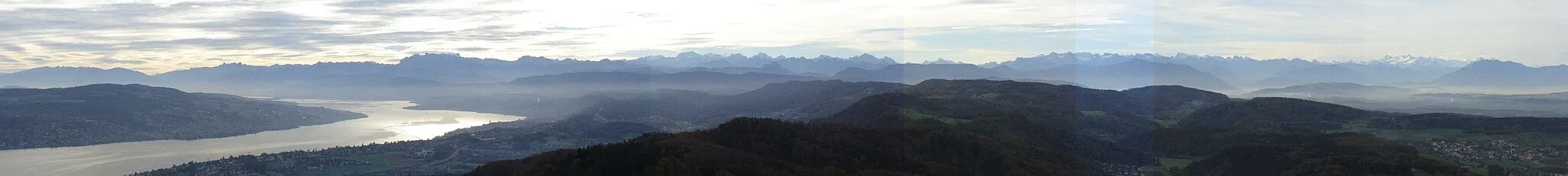 Photo showing: Composite panoramic view of the Swiss Alps taken from the top of the Uetliberg tower. Taken October 25, 2006 by K. Feaver.

Composite panoramic view of the Swiss Alps taken from the top of the Uetliberg tower.  Taken October 25, 2006 by K. Feaver.