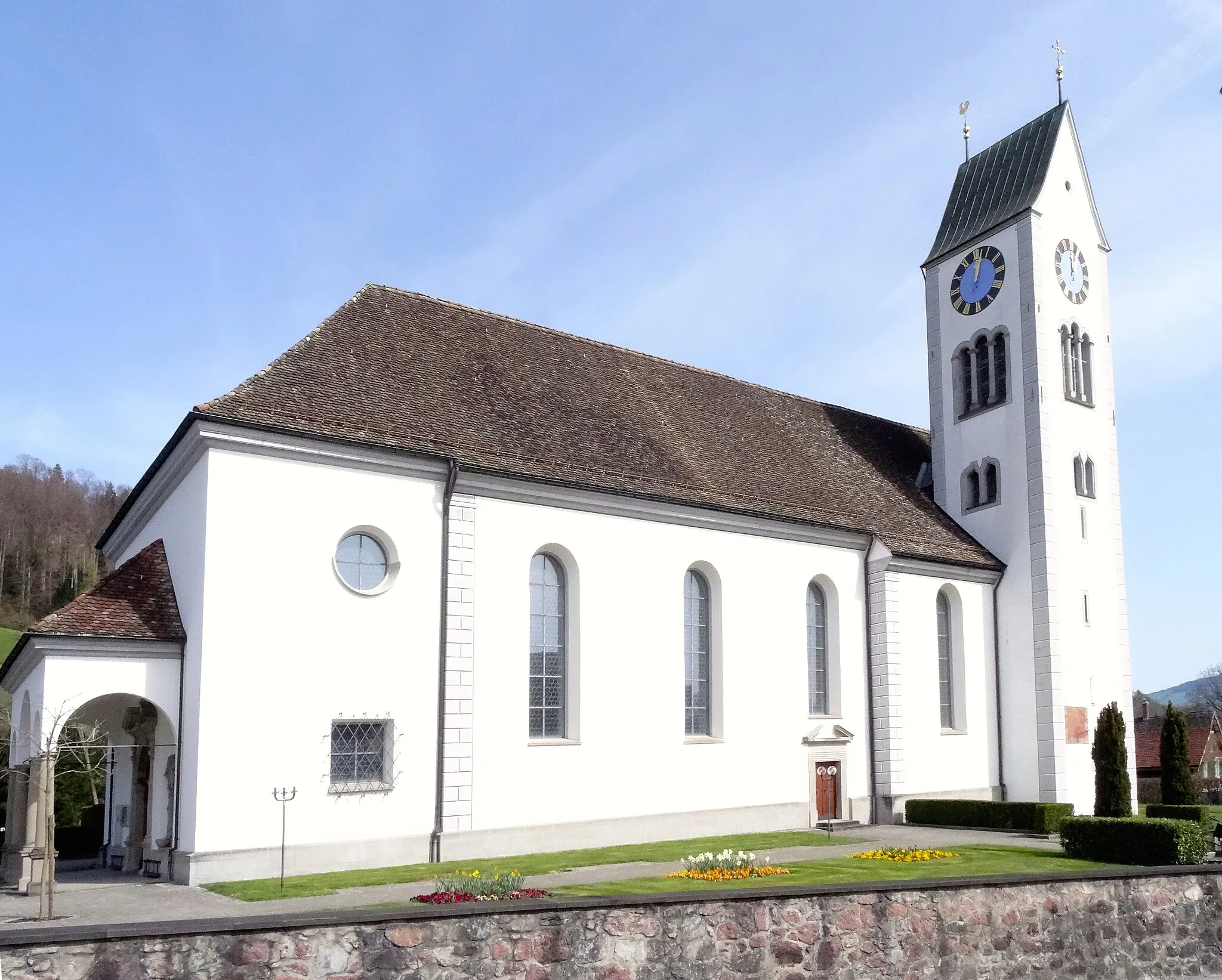 Photo showing: de:Tuggen, Katholische Kirche St. Ehrhard und Viktor